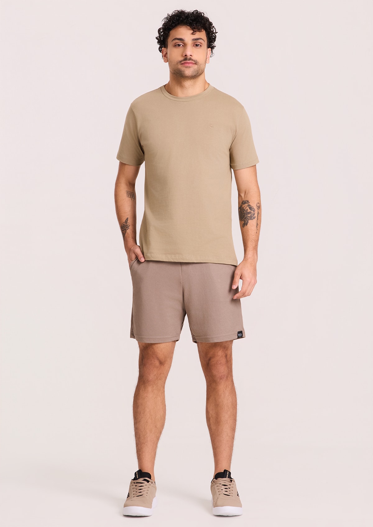 image_eed6e29f-d582-4e22-82e7-a063a5bef370