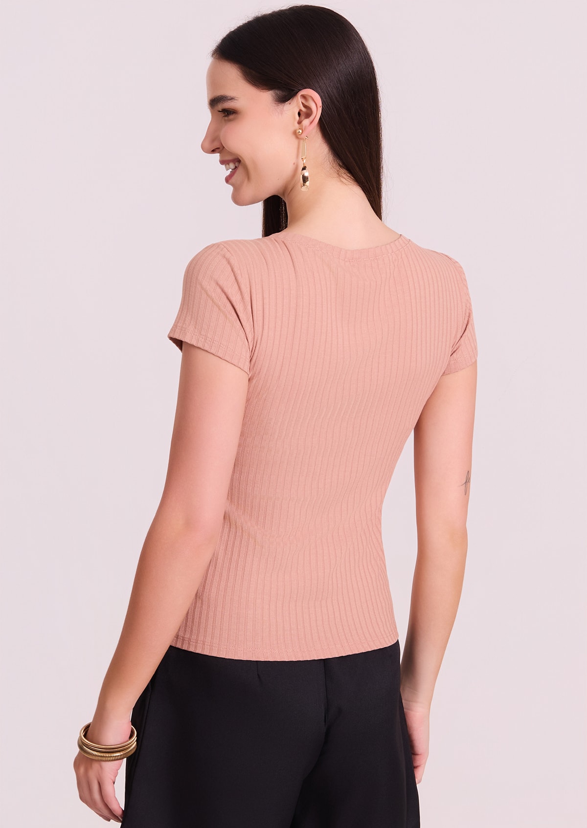 image_8fb9de79-4bcf-4655-845f-f902f95c0f5a