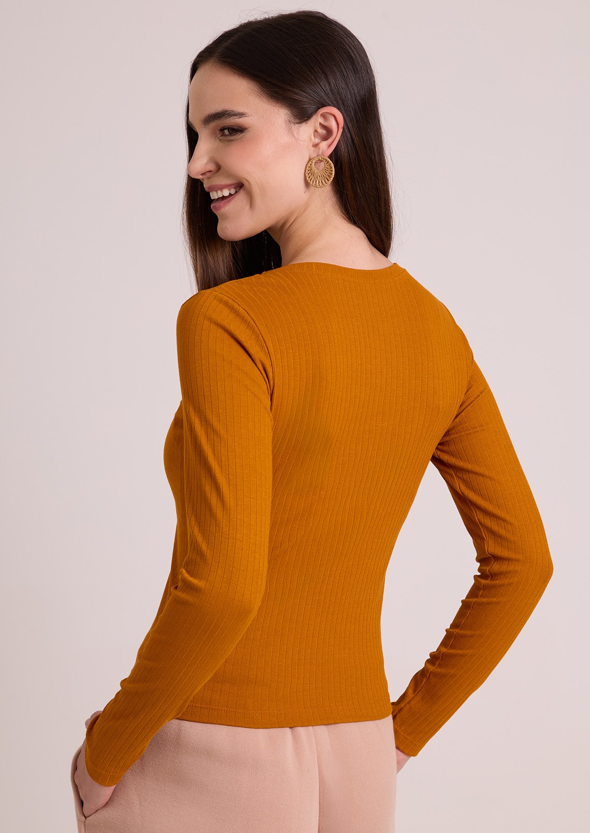 image_f342976f-2a1f-4d04-a57b-111735f03abe