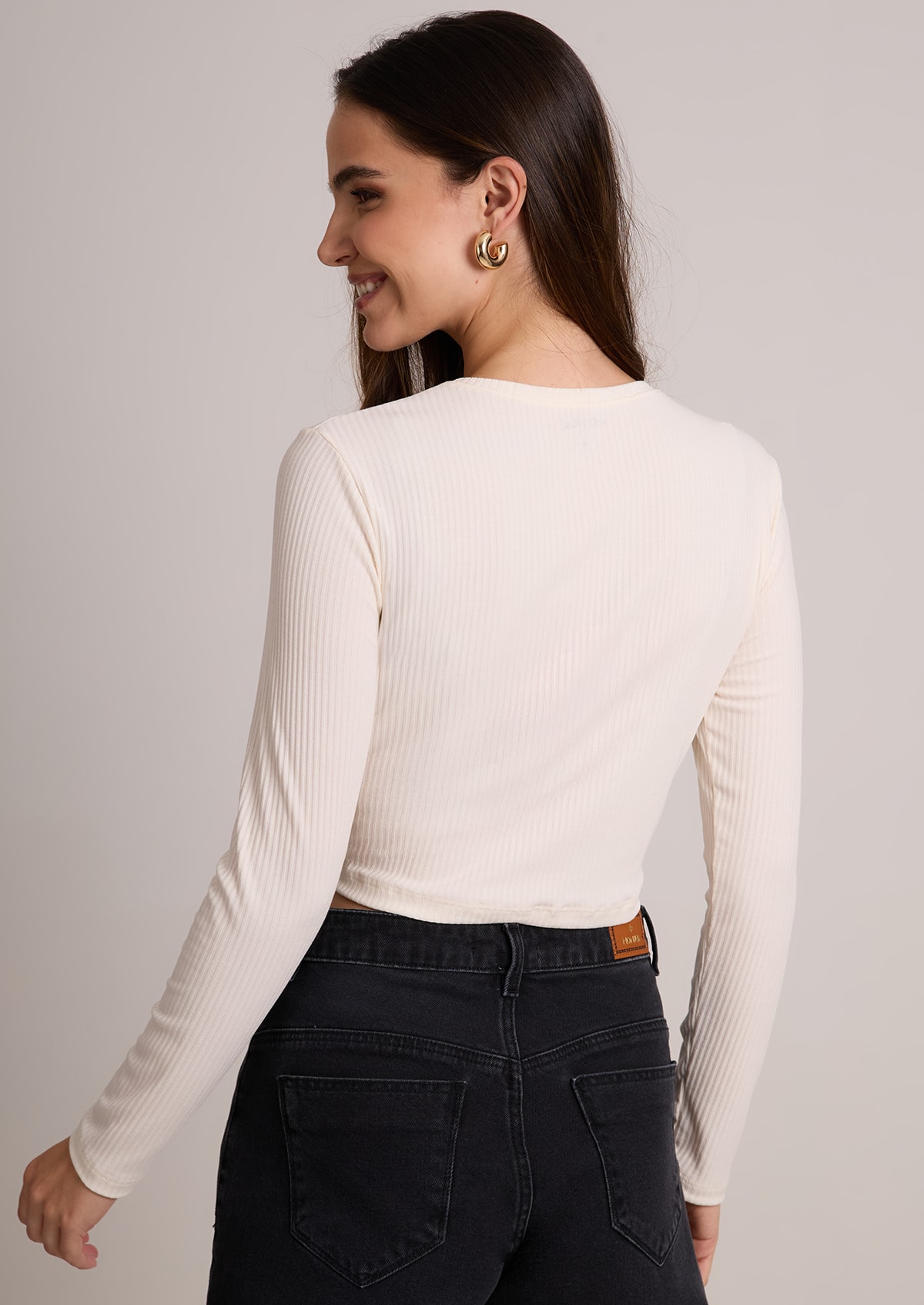 image_8b902a47-5d61-4a10-b2f9-7c05bbd275fd