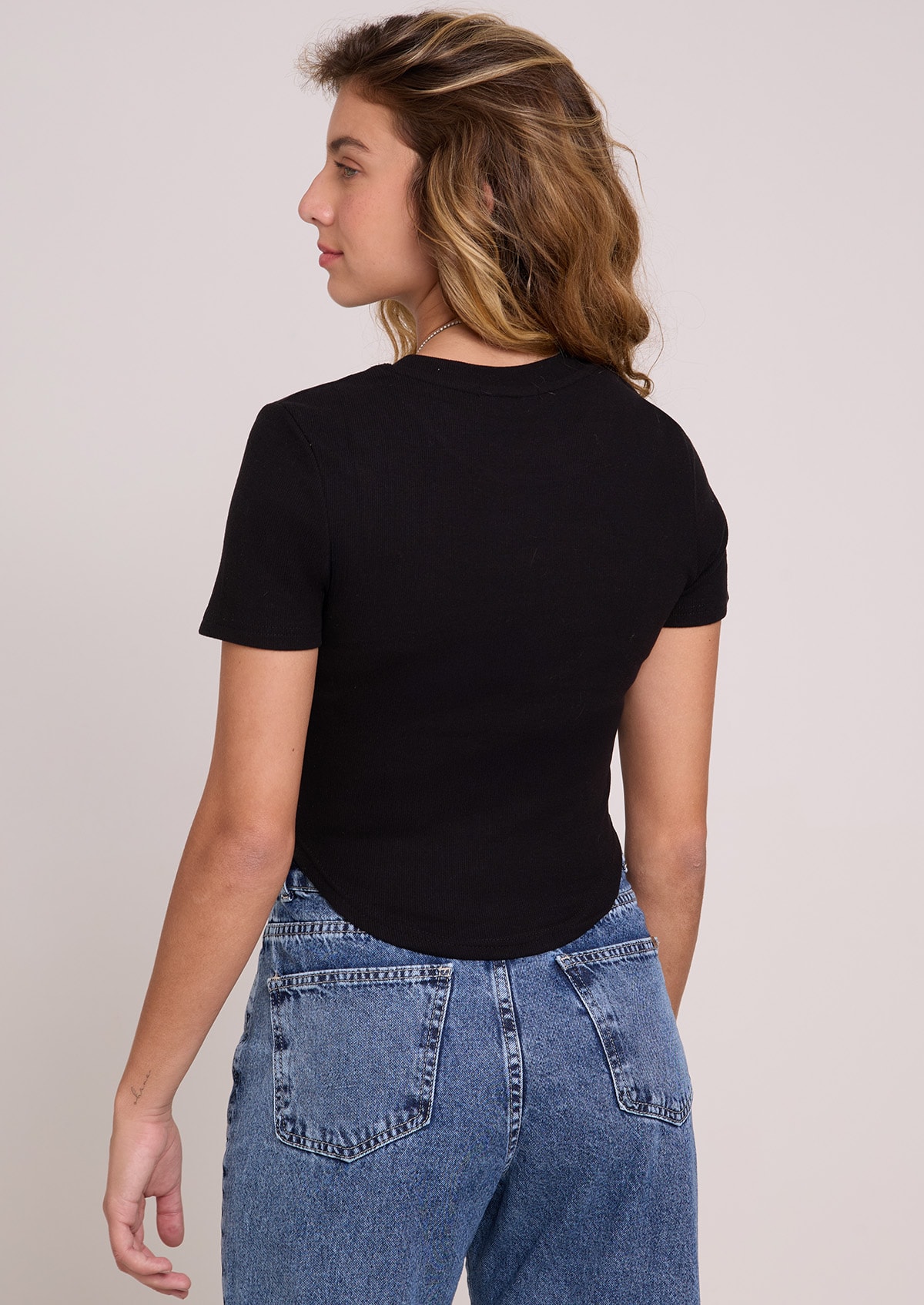 image_8d6be05f-6d0e-4a02-a9eb-ad326b0fc8ad