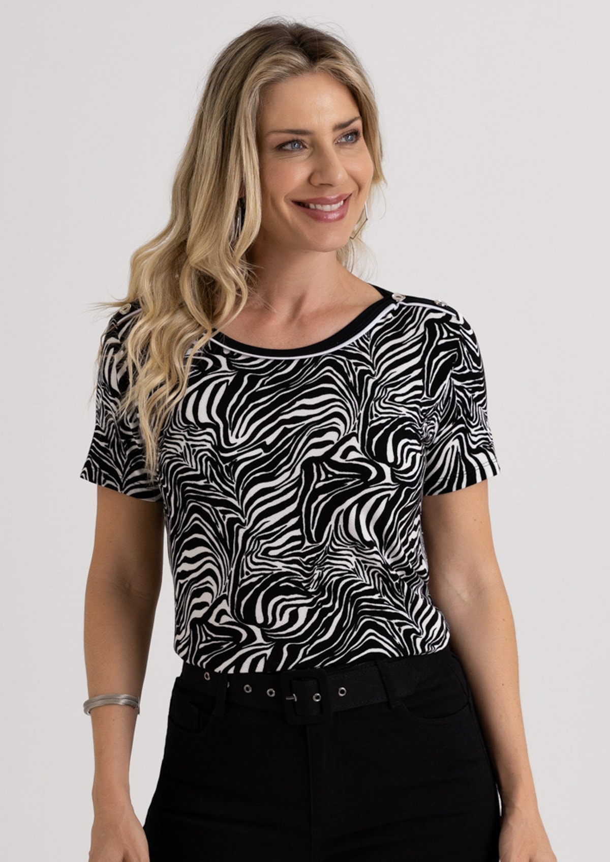 image_b811a8ed-0e96-4c85-8077-0e70027cd220