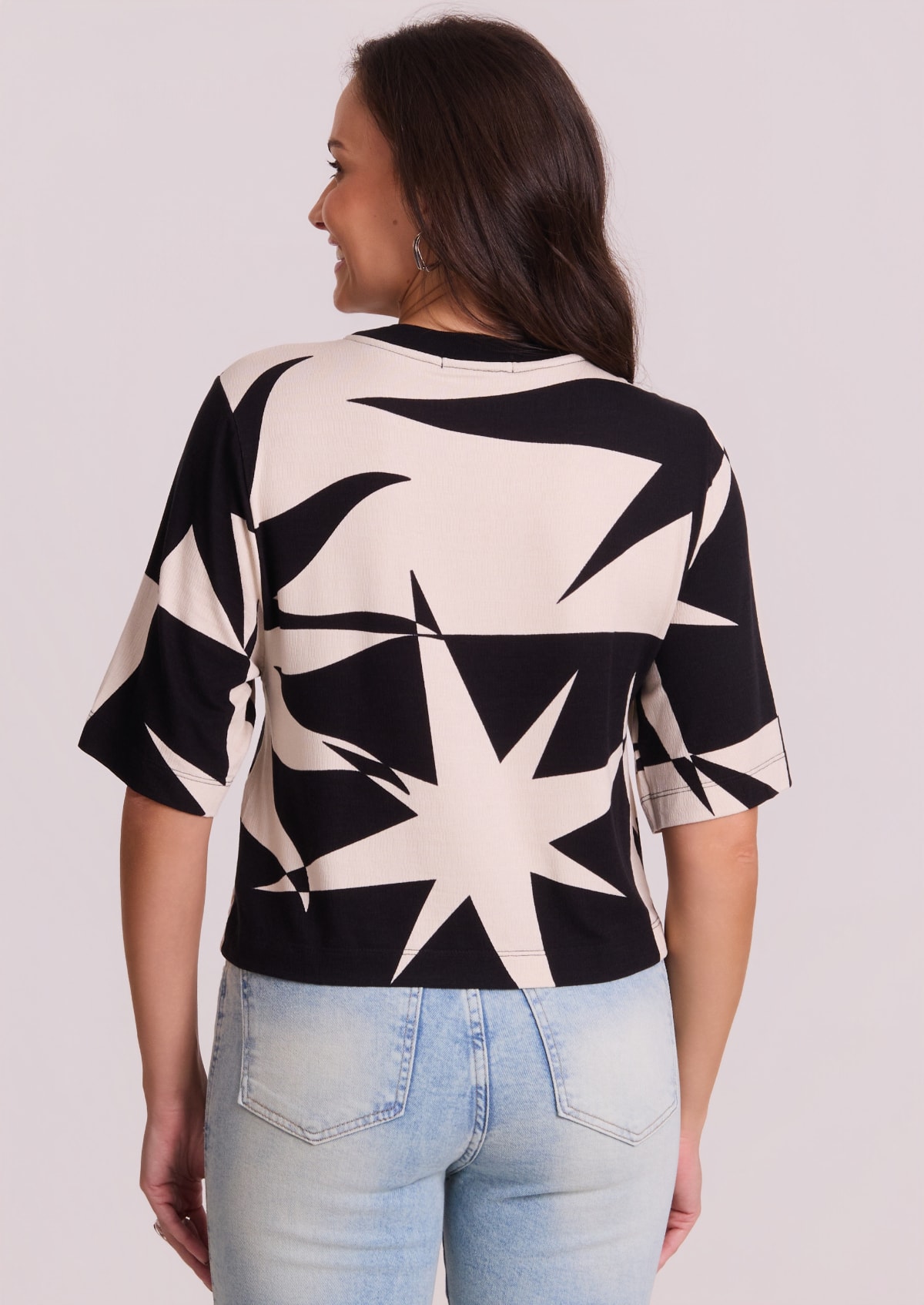 image_e9d6bd14-97b5-46b1-bb16-a32293bbfe12