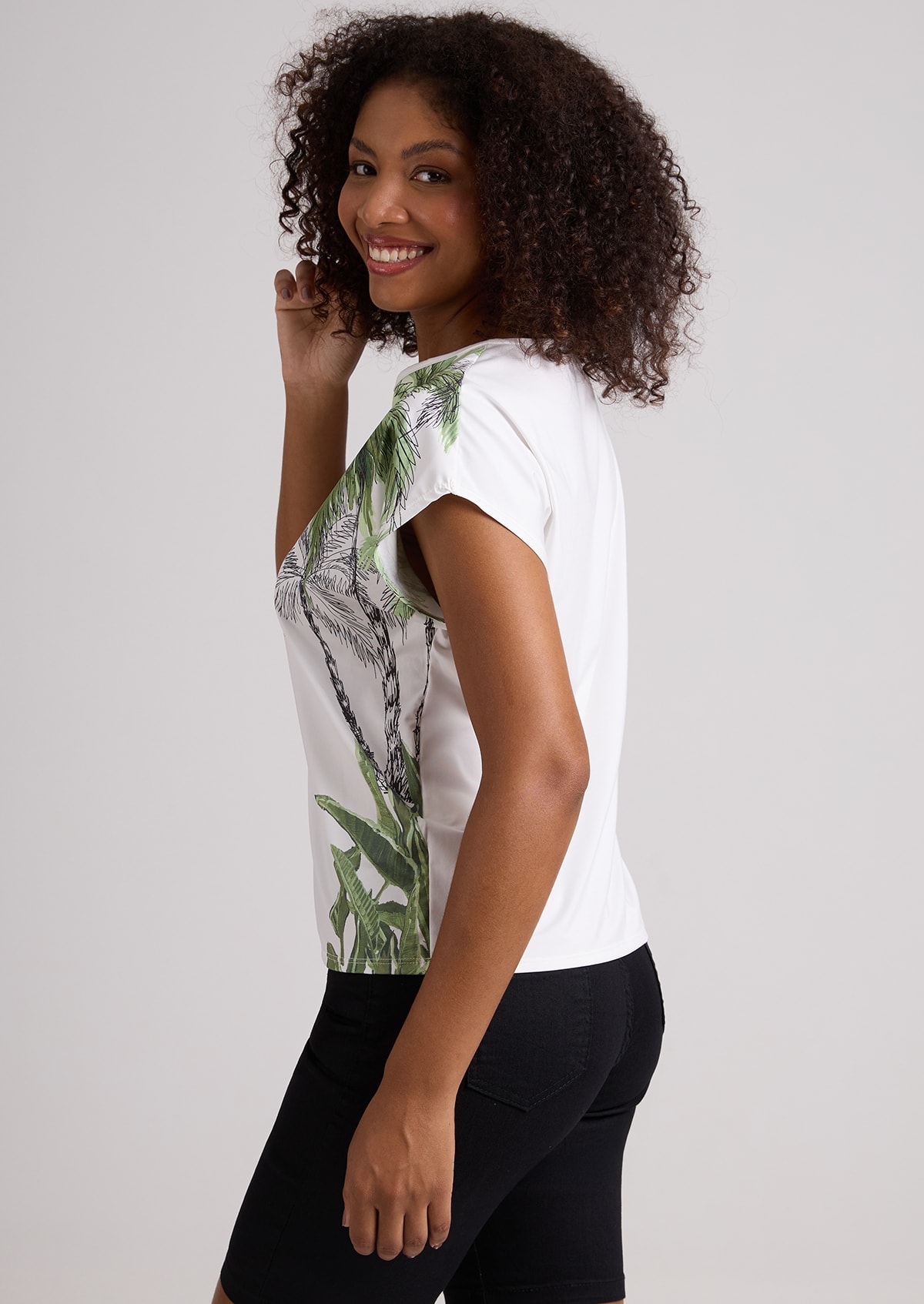 image_1ec56f76-ea46-4770-a05f-e3f59b07507d