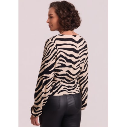 image_8c746de9-22d8-496f-80ca-310d923d78bd