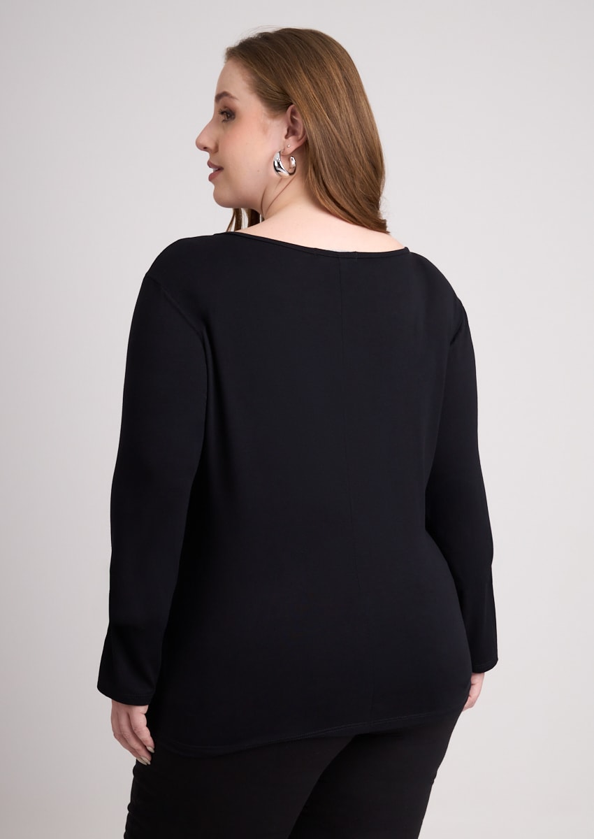 image_74e6f17c-8b06-4703-bf62-31fe519fd39b