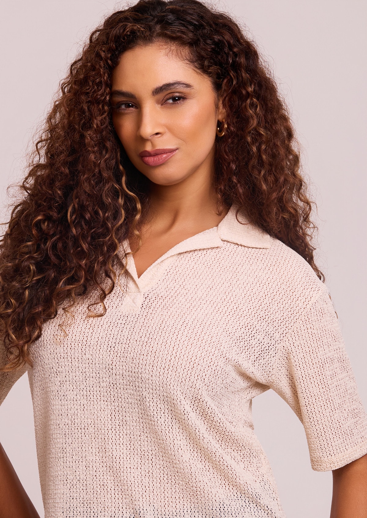 Blusa Polo Texturizada Manga Curta Bege - Monjuá