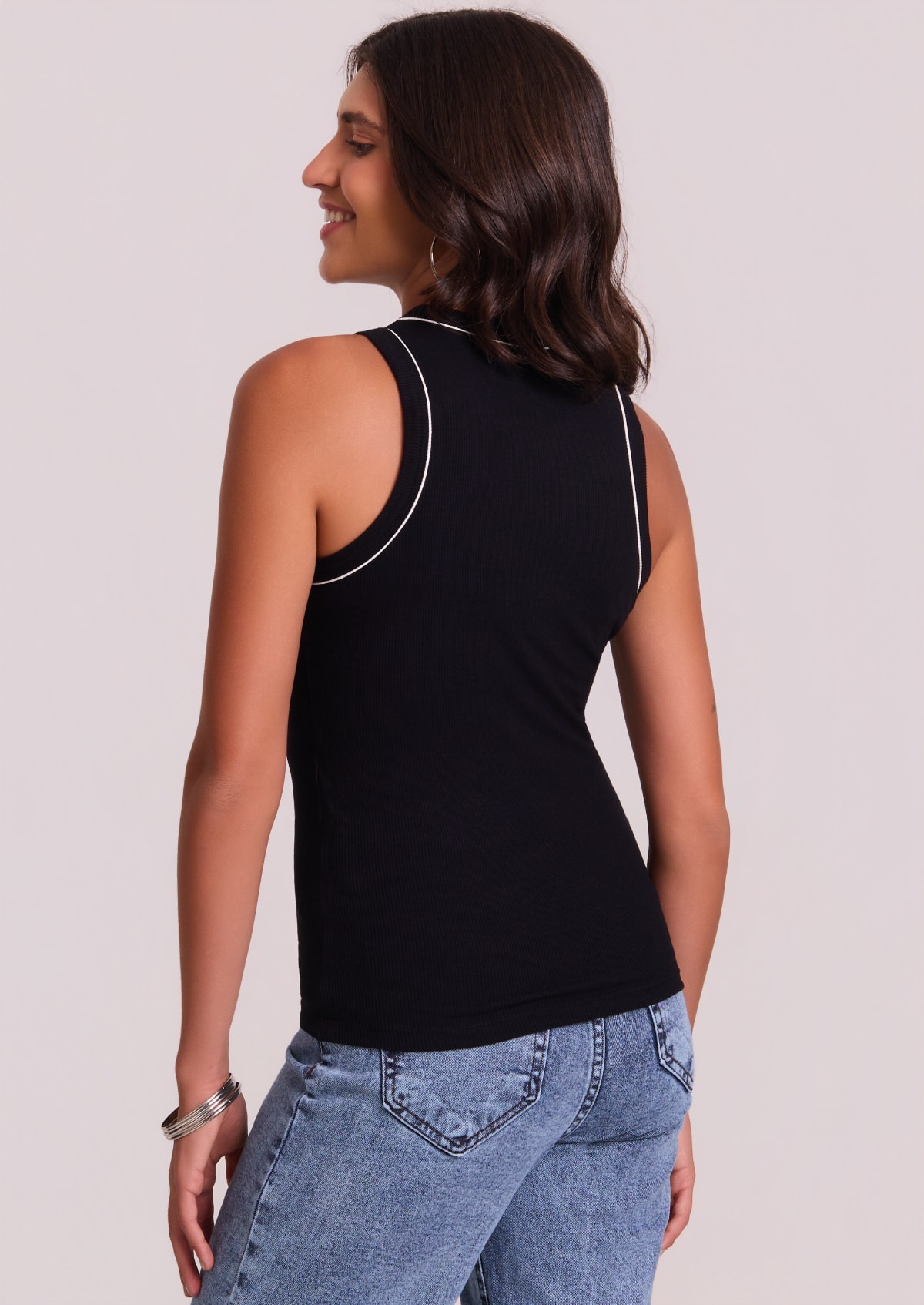 image_240f2e5b-6b20-4c90-a375-30009f040a7b