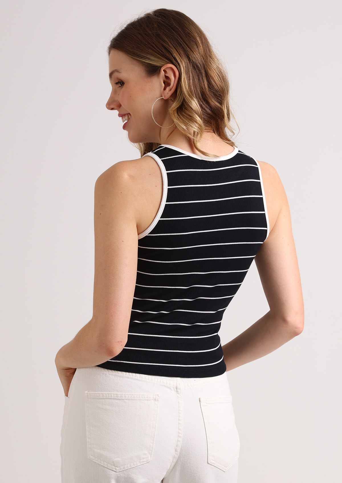 image_e9de8181-1076-469c-b807-f22c87a93d3a