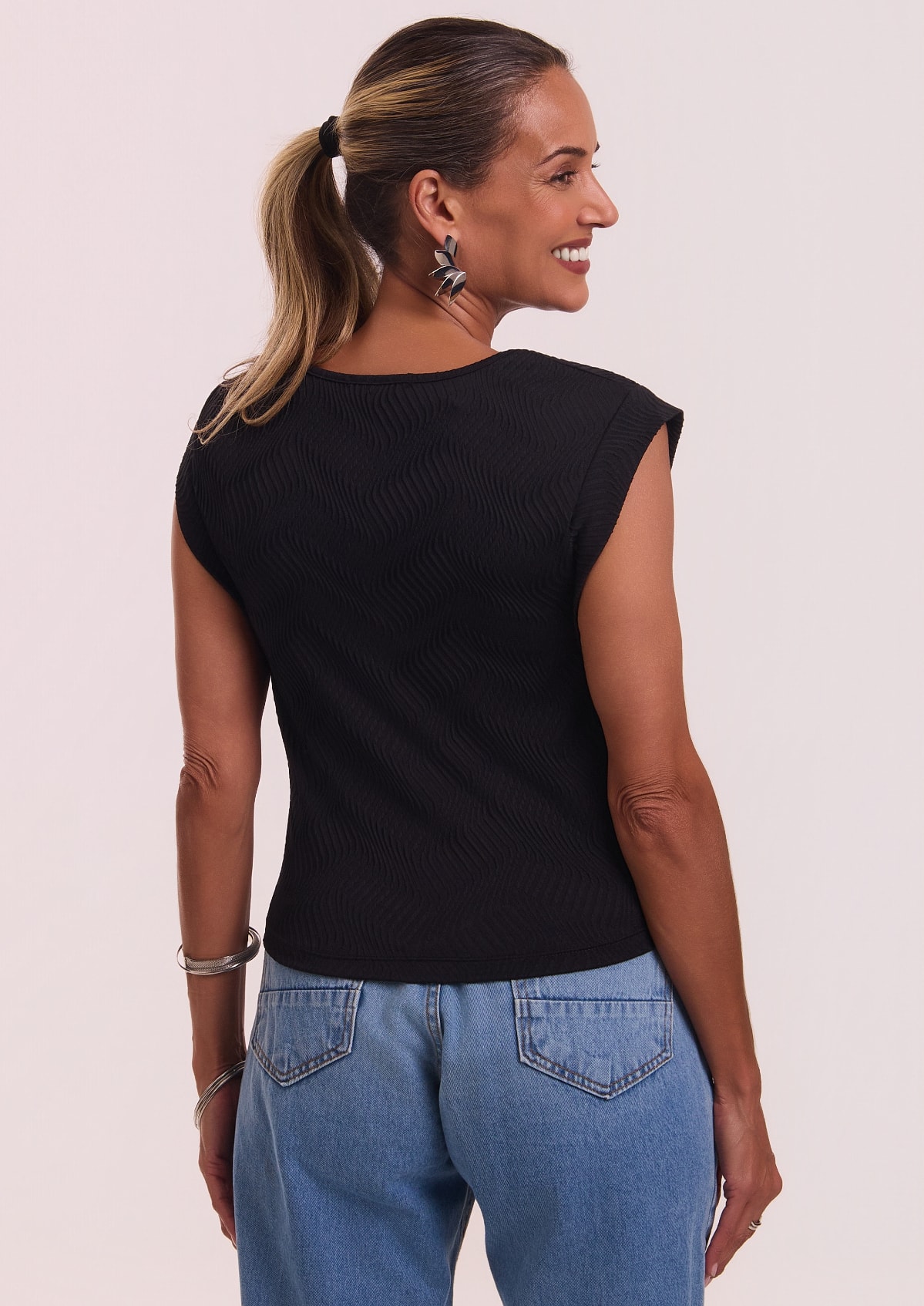 image_323f6bdc-80ea-49f3-b0e3-3acdaef3f2a2