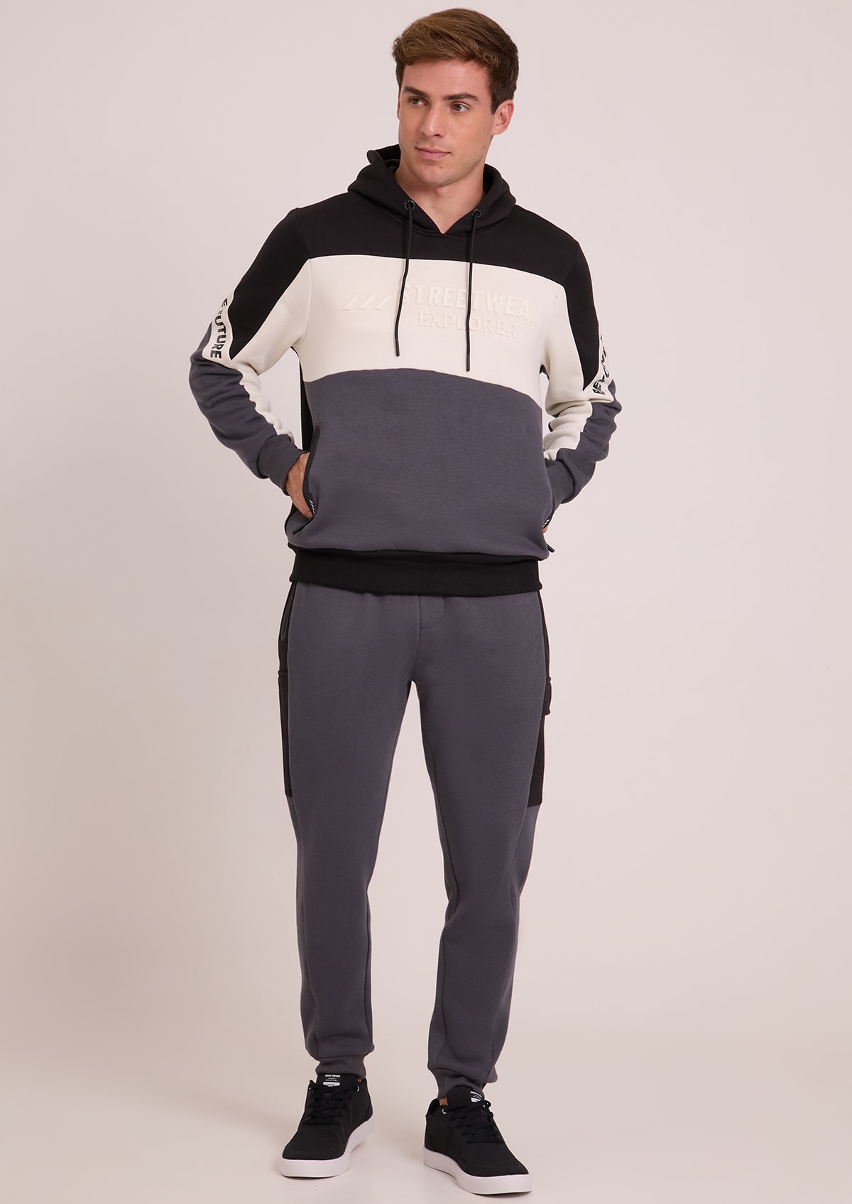 image_c85a0103-18b0-4339-abdd-b76152e3e8d7