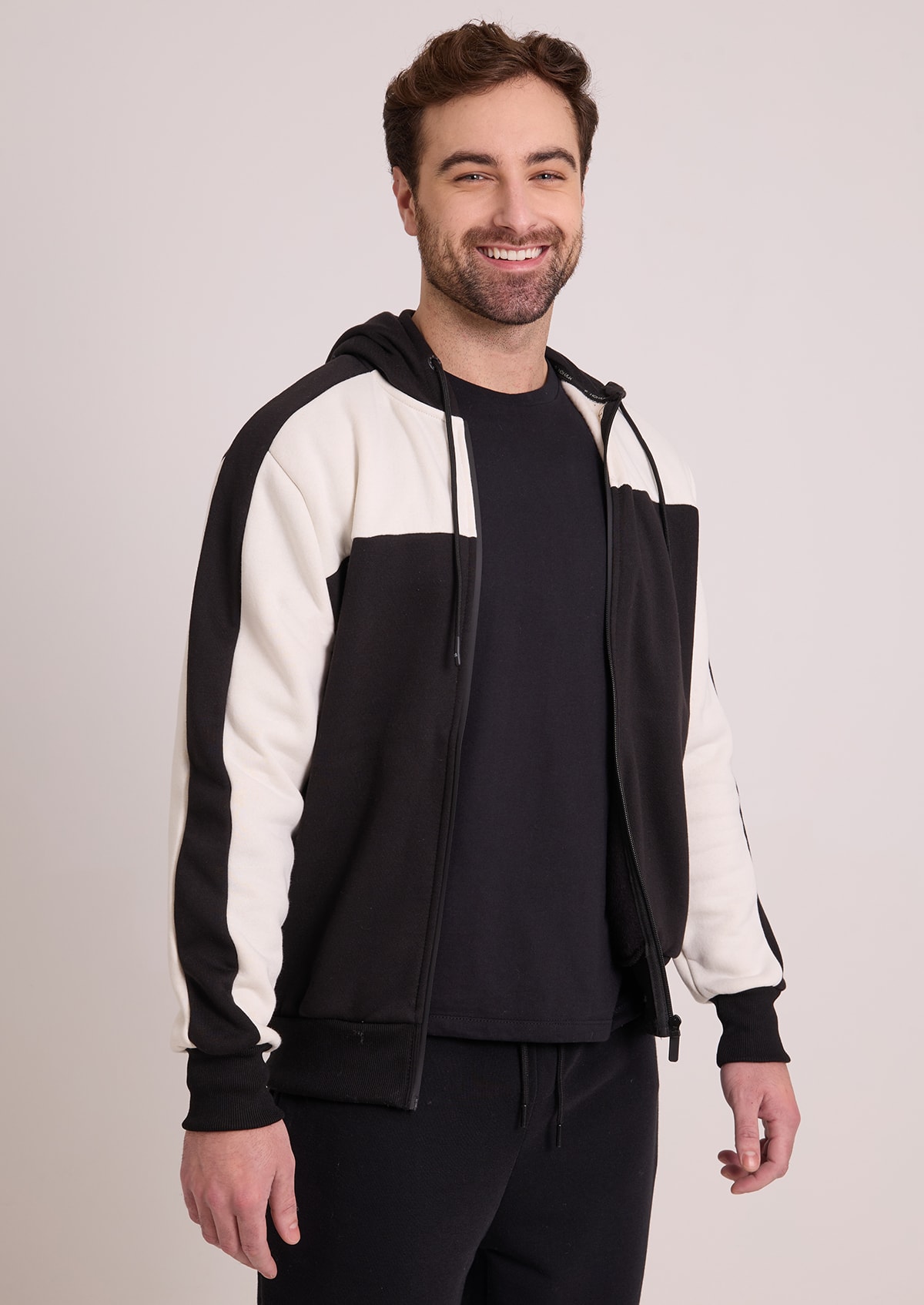 image_57ed7e42-29c0-4821-88f7-96e5c2ef5b53