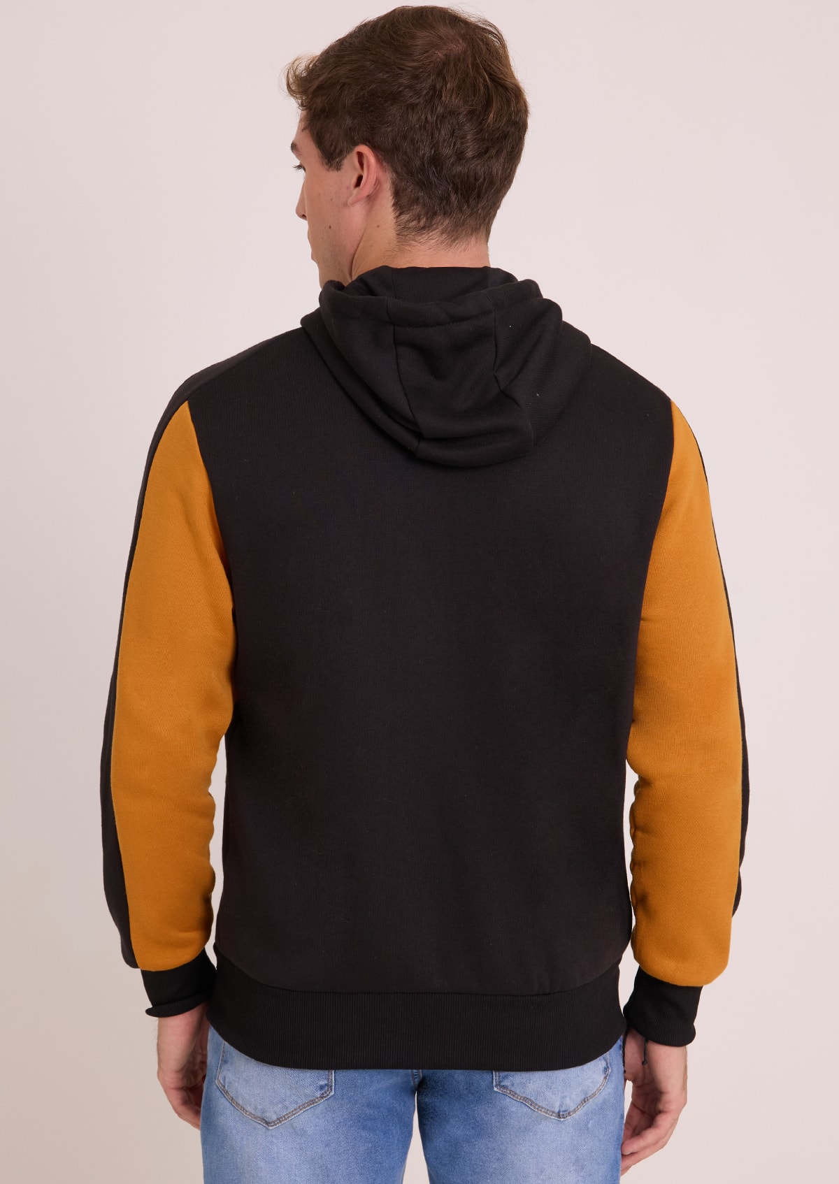 image_e5c7a743-4834-4700-bfef-10d2f61d76ee