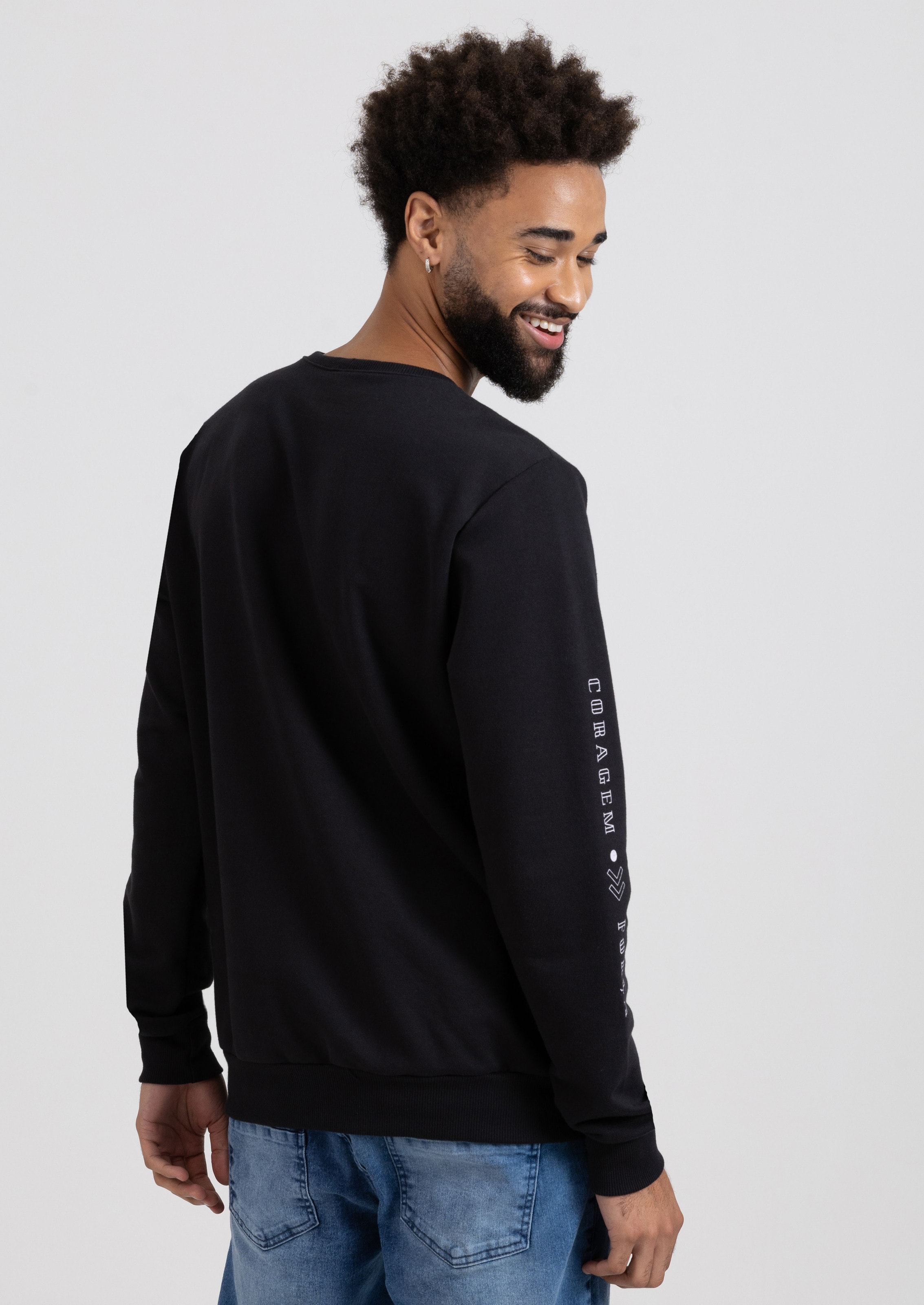 image_e51c3fc2-d9ea-4b62-92d1-f14a06e9bef5