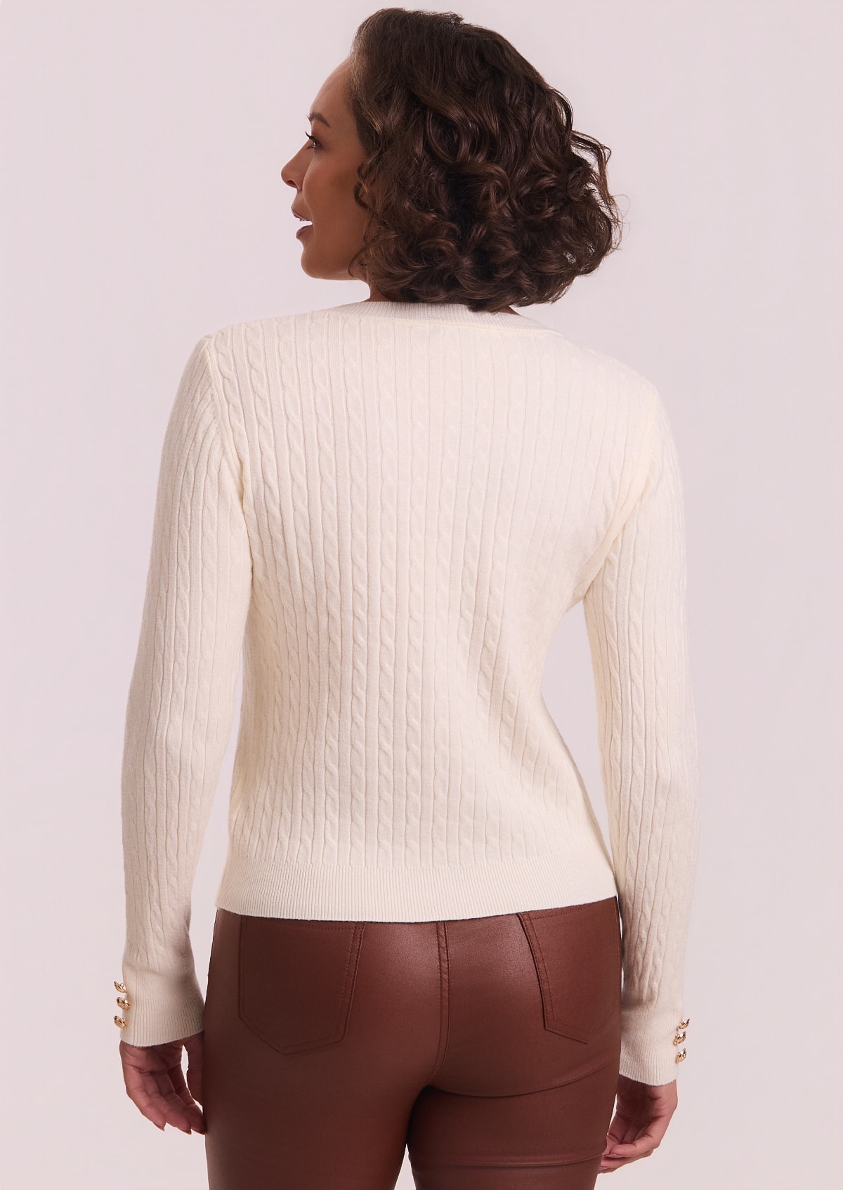 image_c5db08de-f208-47de-be9d-ad4d1c0d368f