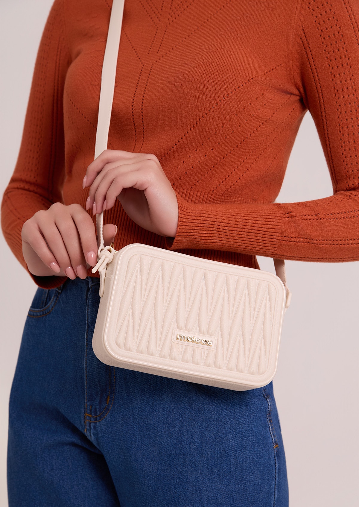 image_ca7bc078-31ff-41d9-8bb2-fb4cc6d78d74