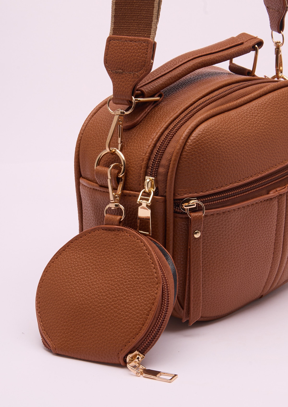 image_e94fc756-ba6c-4ea6-adba-72f2aacdf5e8