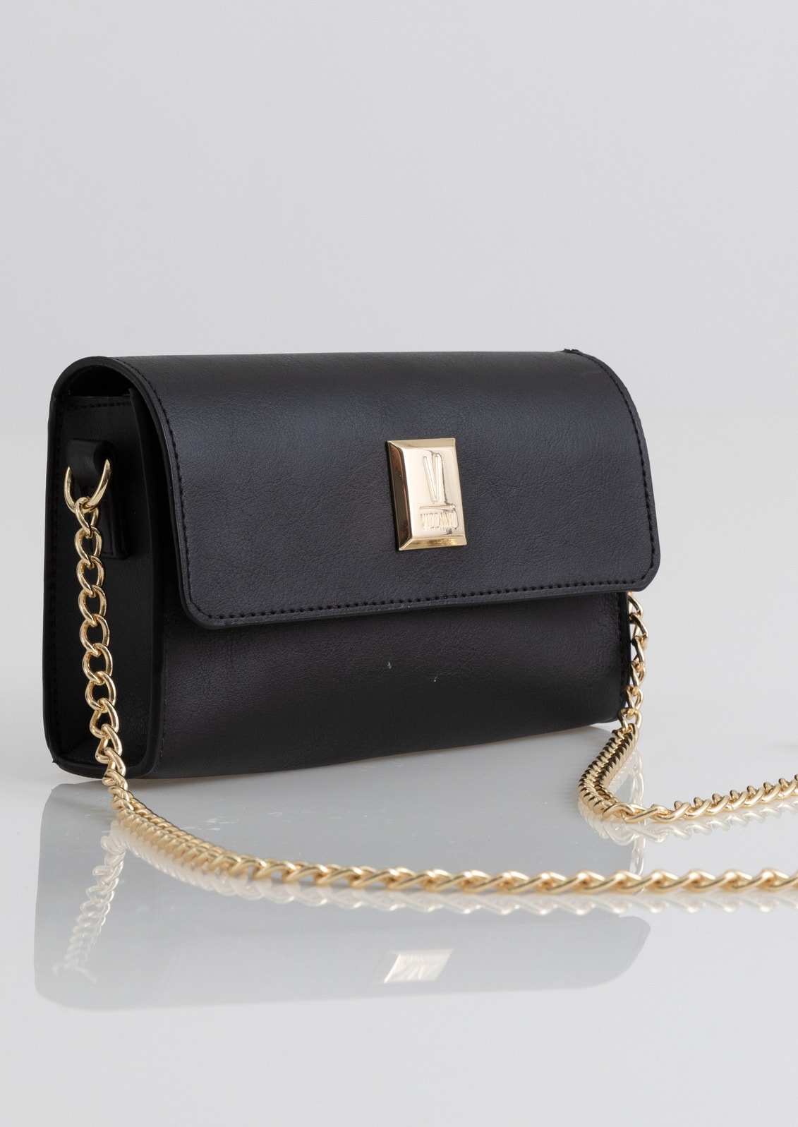 image_ed005c46-bc66-47f2-9d1b-67124cd9efbb