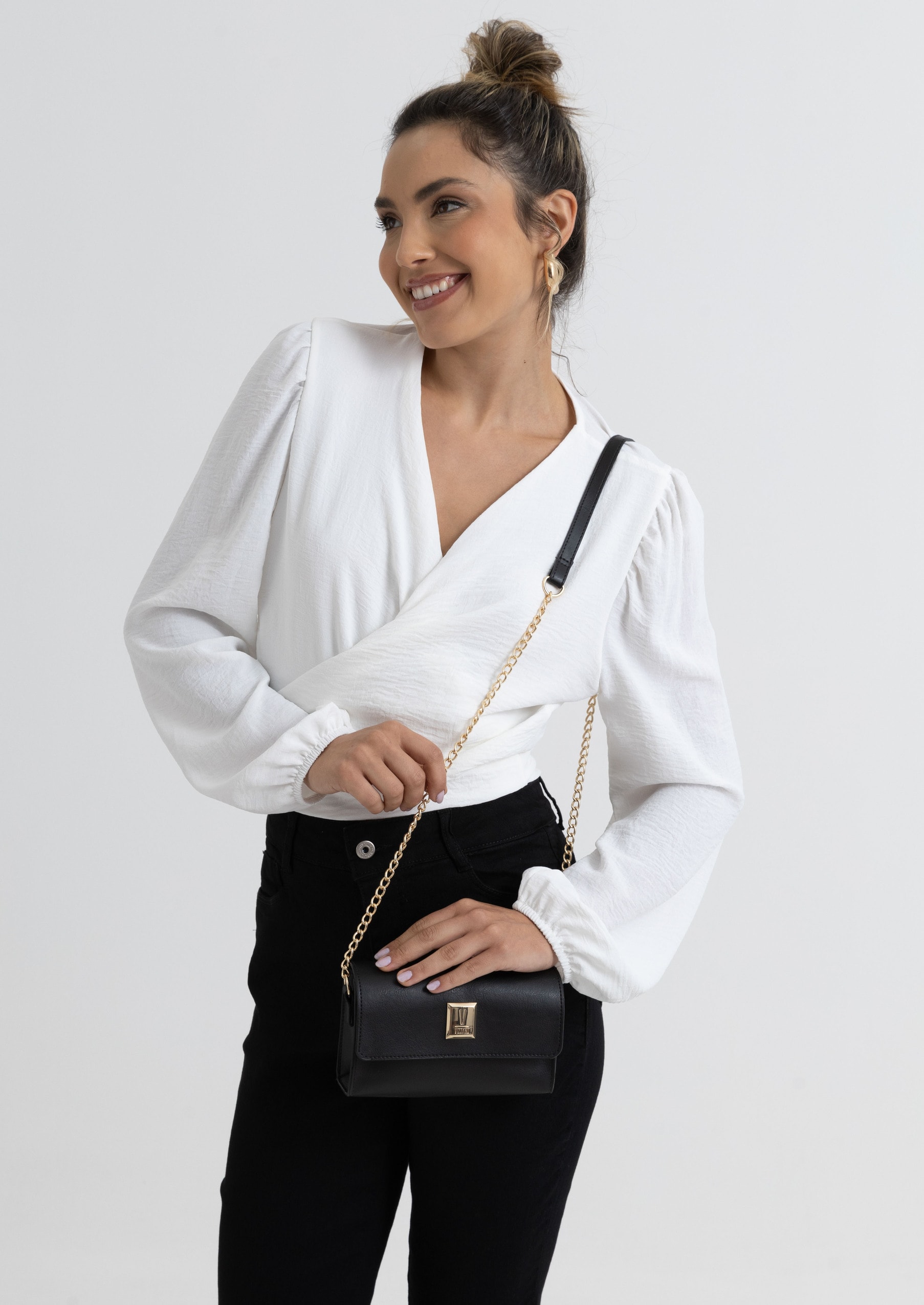 image_225e9b69-2015-4b84-afc1-f7238f238f8f