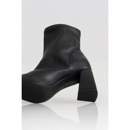 image_3650c005-decd-40a1-ac2e-b9aabccf442d