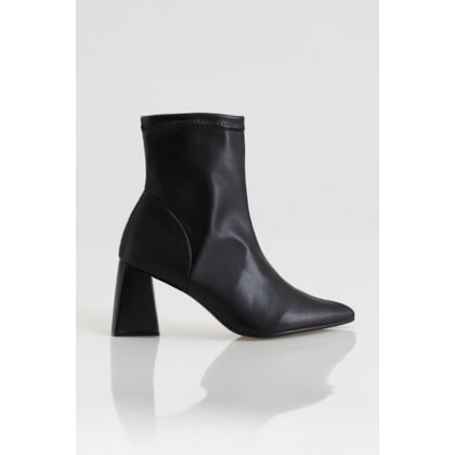 image_c7975f9f-aa9e-45c7-98d8-05d93df038dd