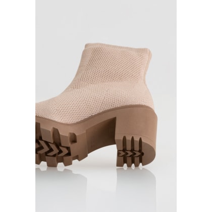 image_cfb7a851-eda7-4064-8248-3d96a22a2e72