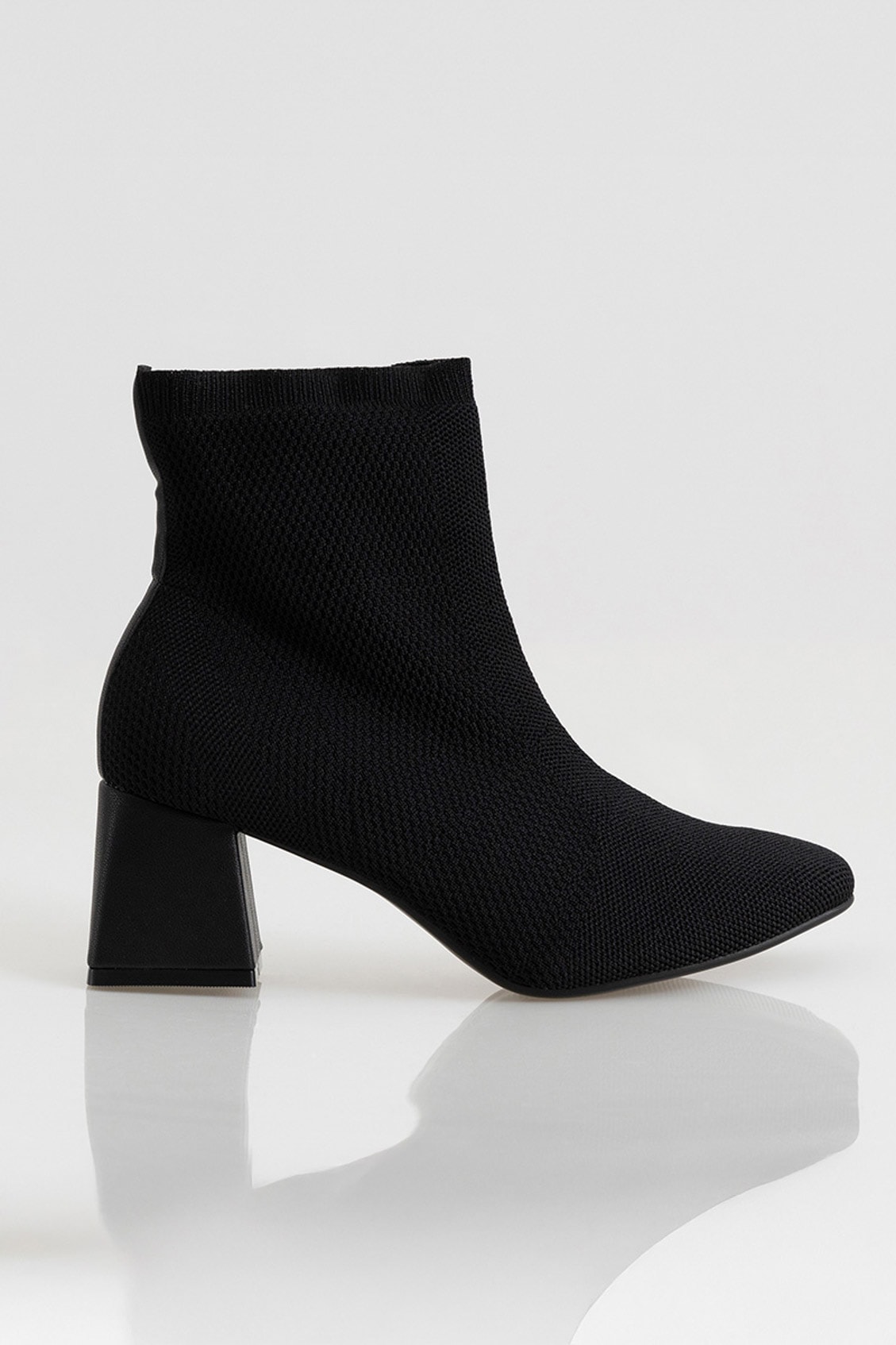 image_bc5f63c4-acdc-4a9f-a77a-2b7d10a2e99b