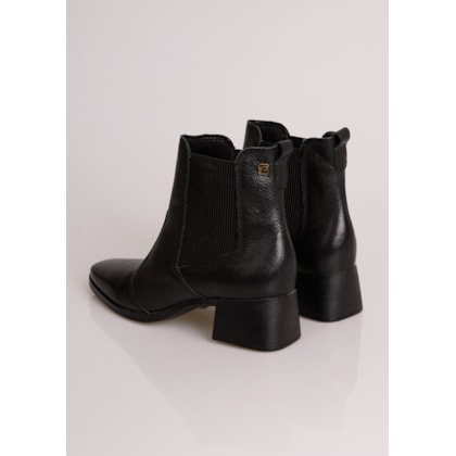 image_9f67a68c-5672-474e-ab9e-b51a39dff2b5