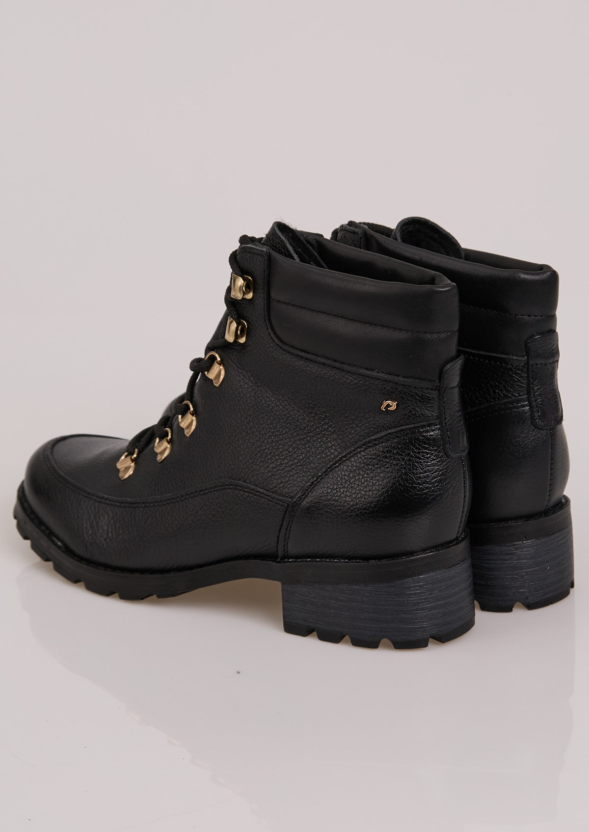 image_dea104de-be8e-4a93-833e-b690933fb25d