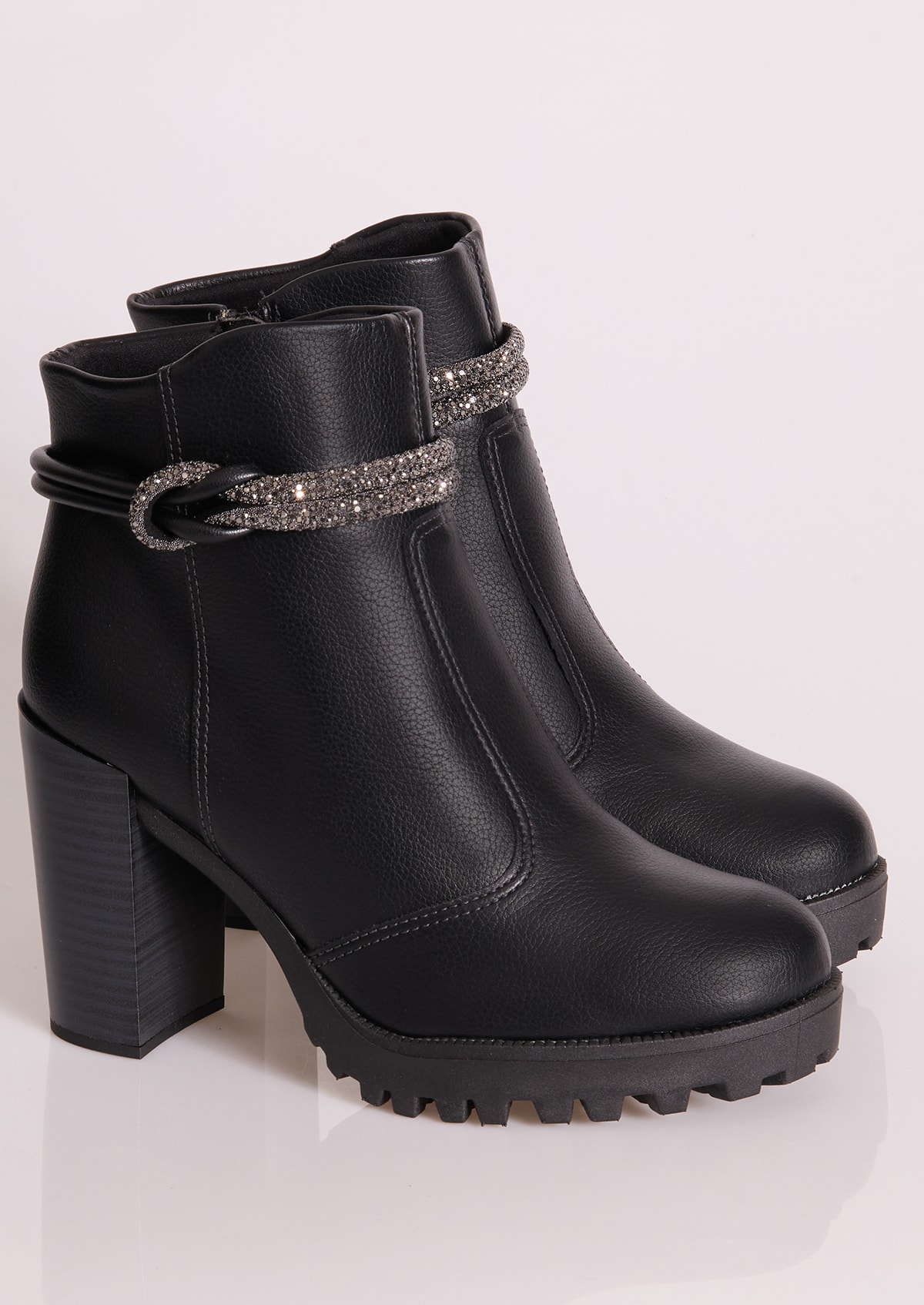 image_4cb8d1c5-4561-4059-a34d-f9ca789425f1