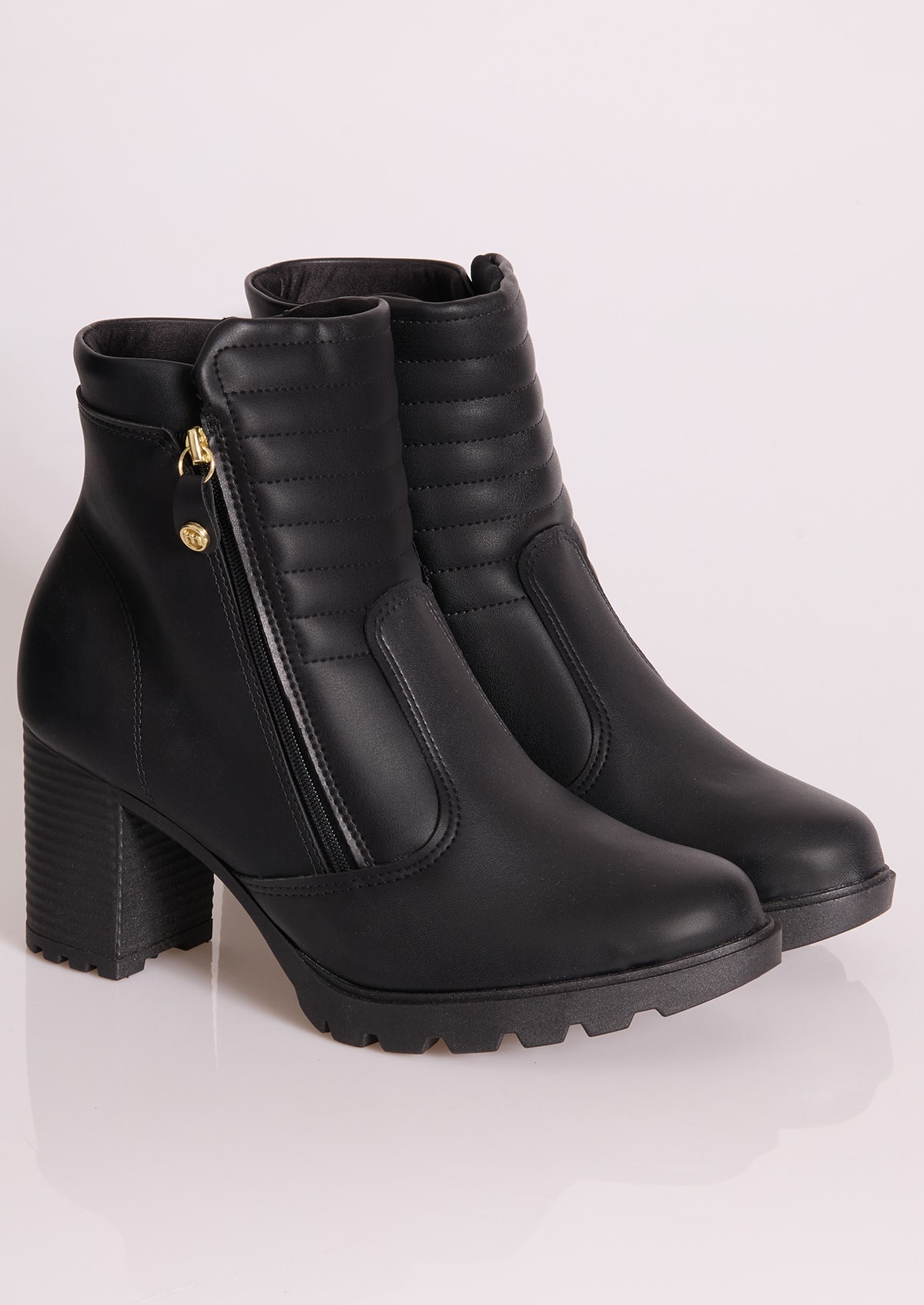 Discount botas tratoradas moleca 2025