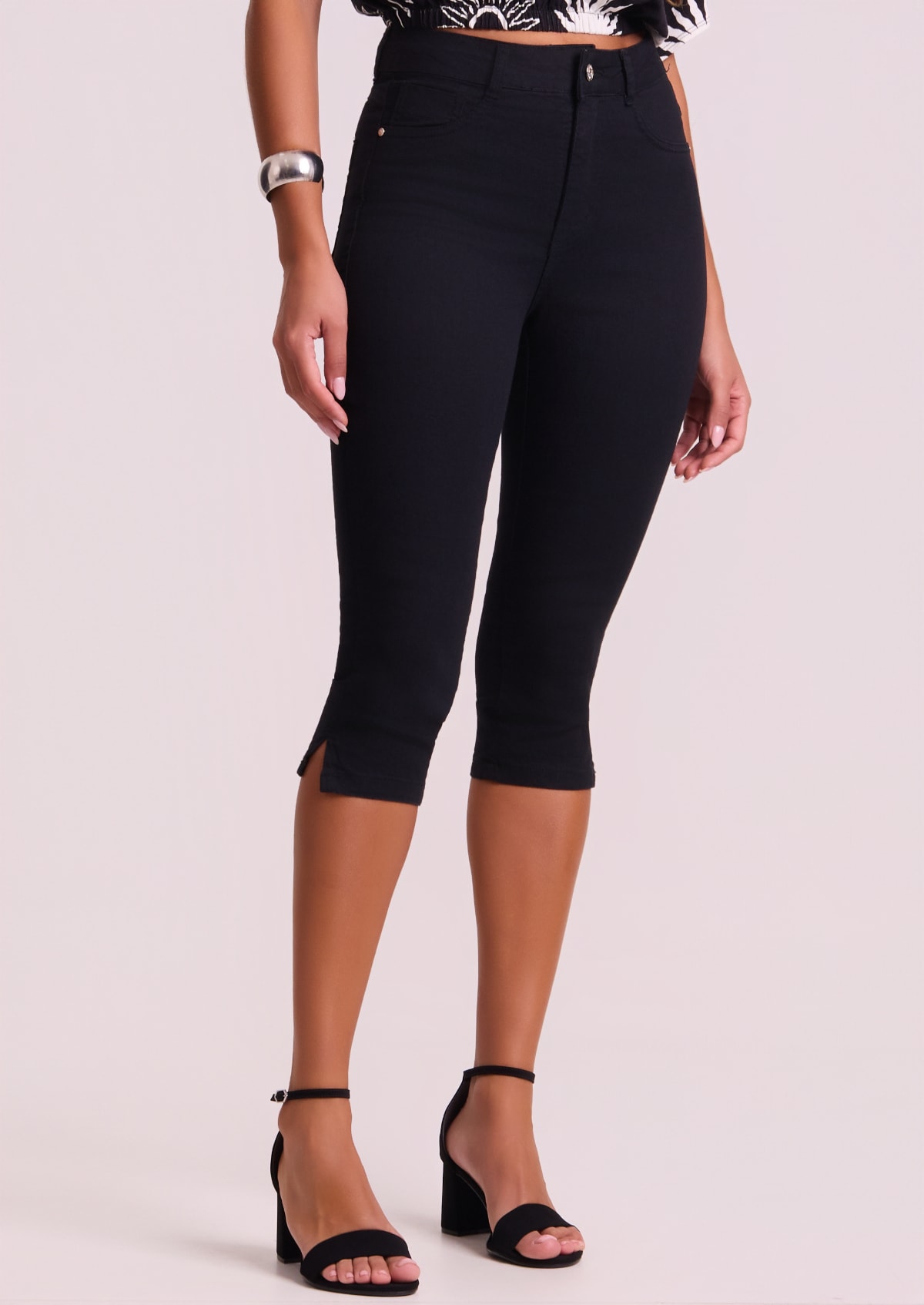 image_e35b23b0-a0c6-45fe-9703-1183ae344bd5