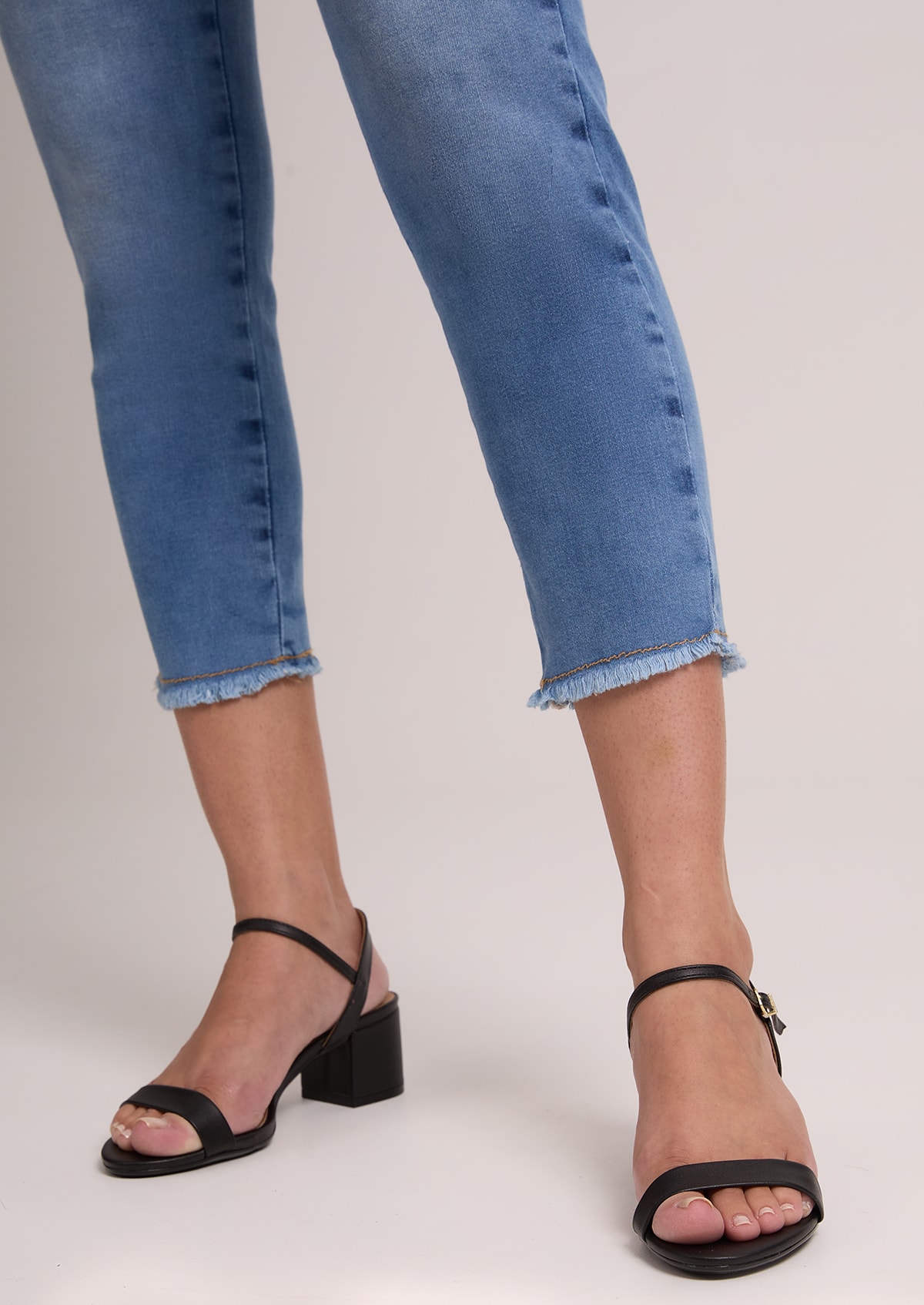 image_f9eb8f2e-16f5-49ae-ae6c-13eab051a124