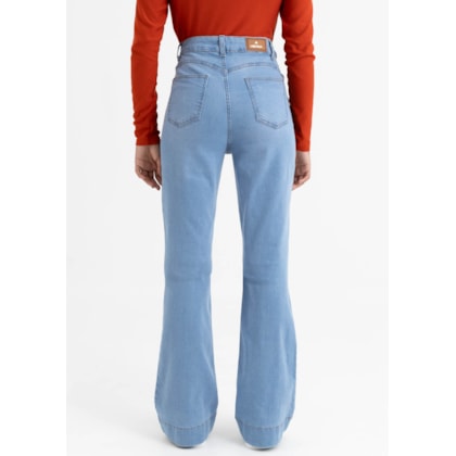 image_5b789af3-c95c-4bc9-9f89-3b64371af18a