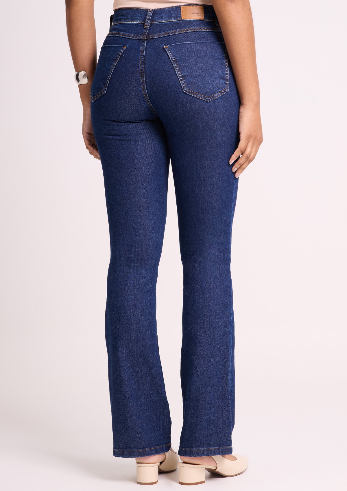 image_70d23208-cf3e-48b1-9c8f-7f6830e4a0a4