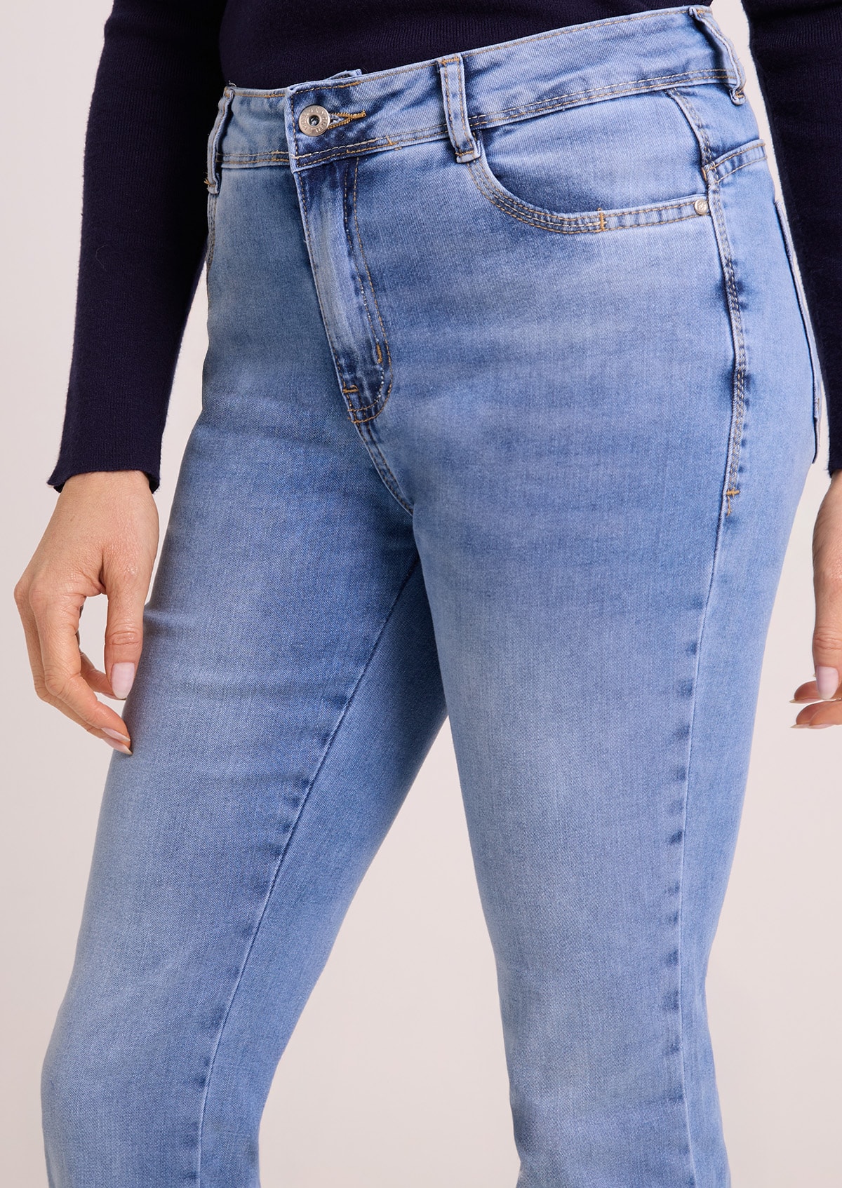 image_e3b3d0cb-ddd1-4d7e-a277-4e55dbe12bad