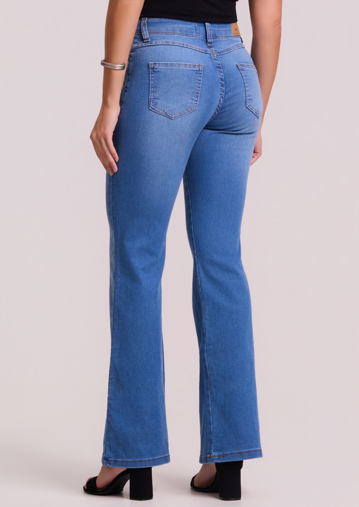 image_3e505434-bdf9-4072-a323-fb97ad2ee509