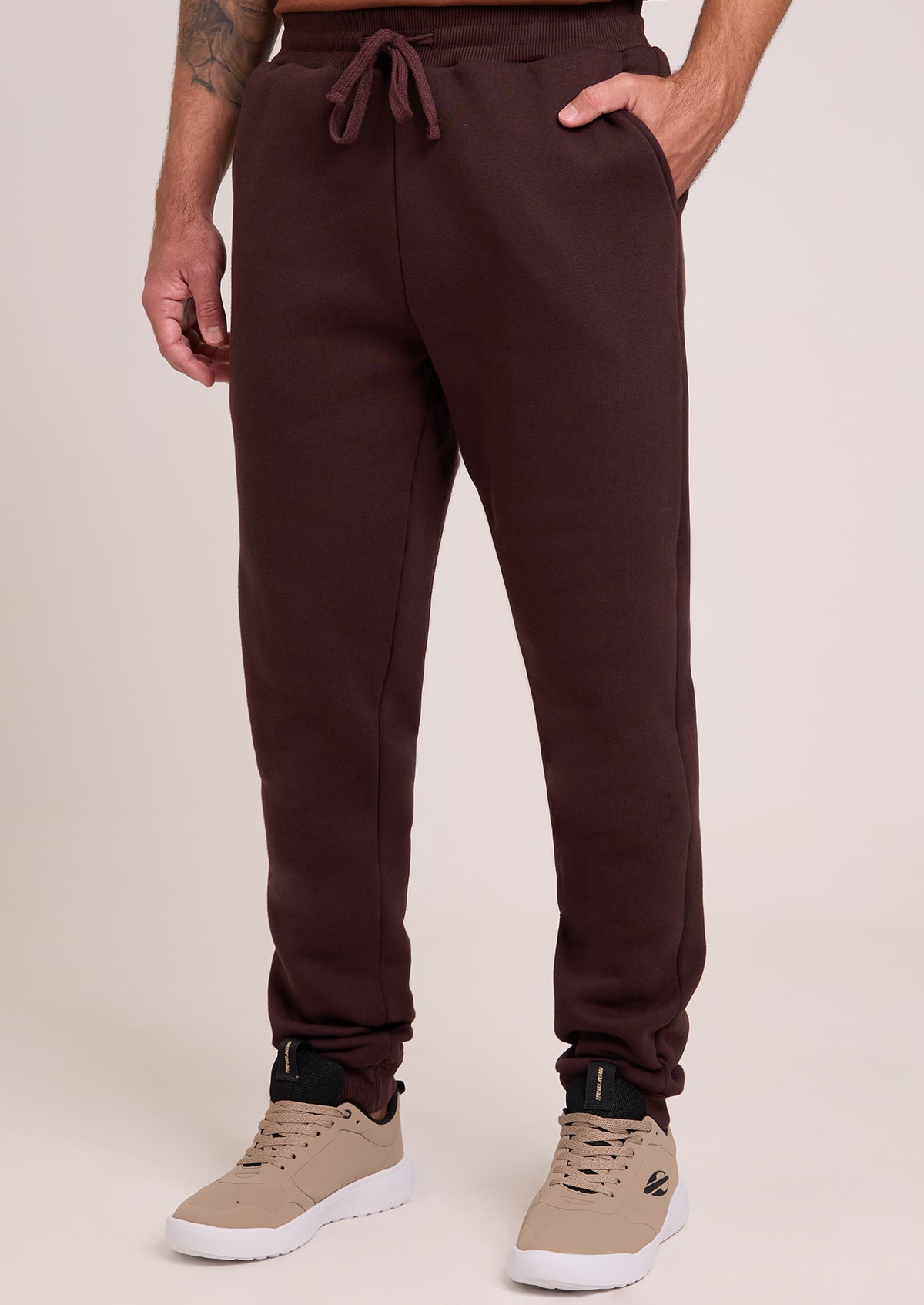 image_aef81fc6-6de4-4c87-a5e1-3c214798e452