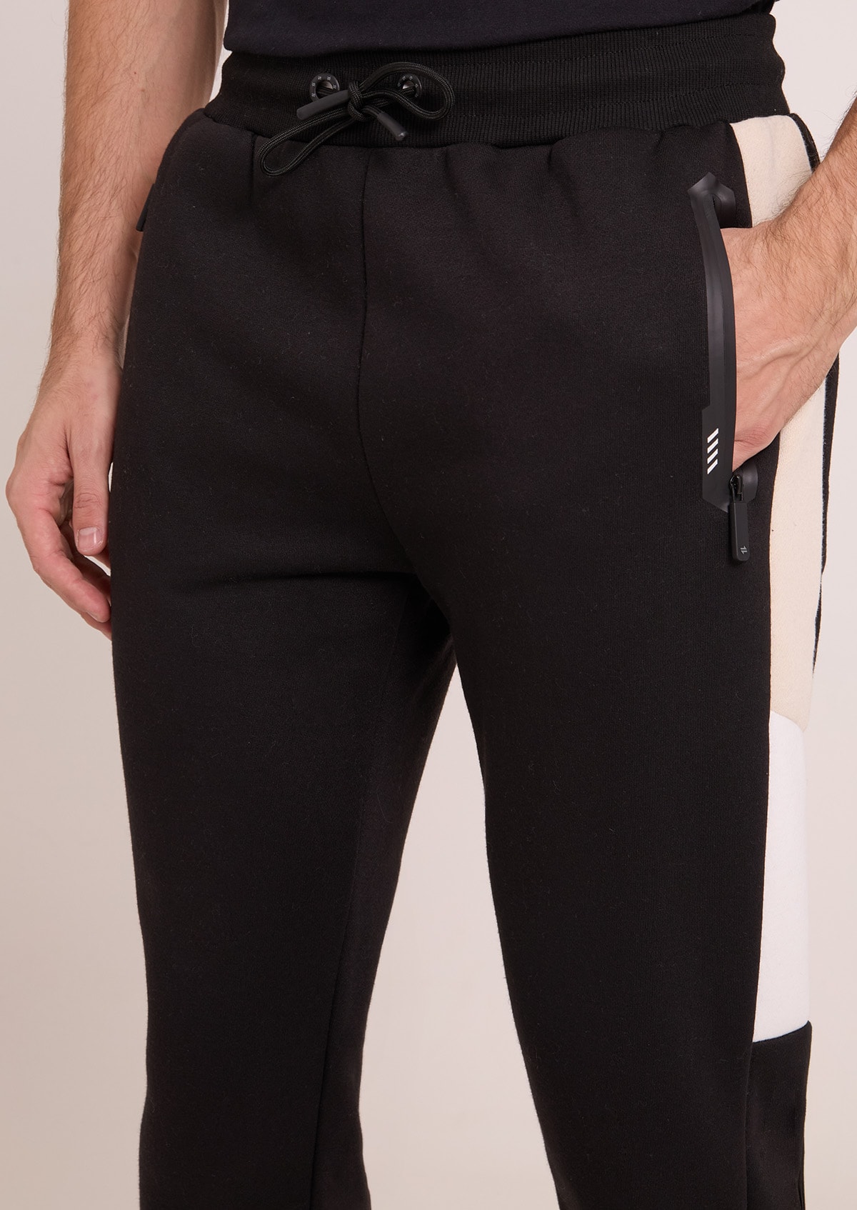 image_81fd1d91-6c84-4ac3-84da-4a9c2f744e64