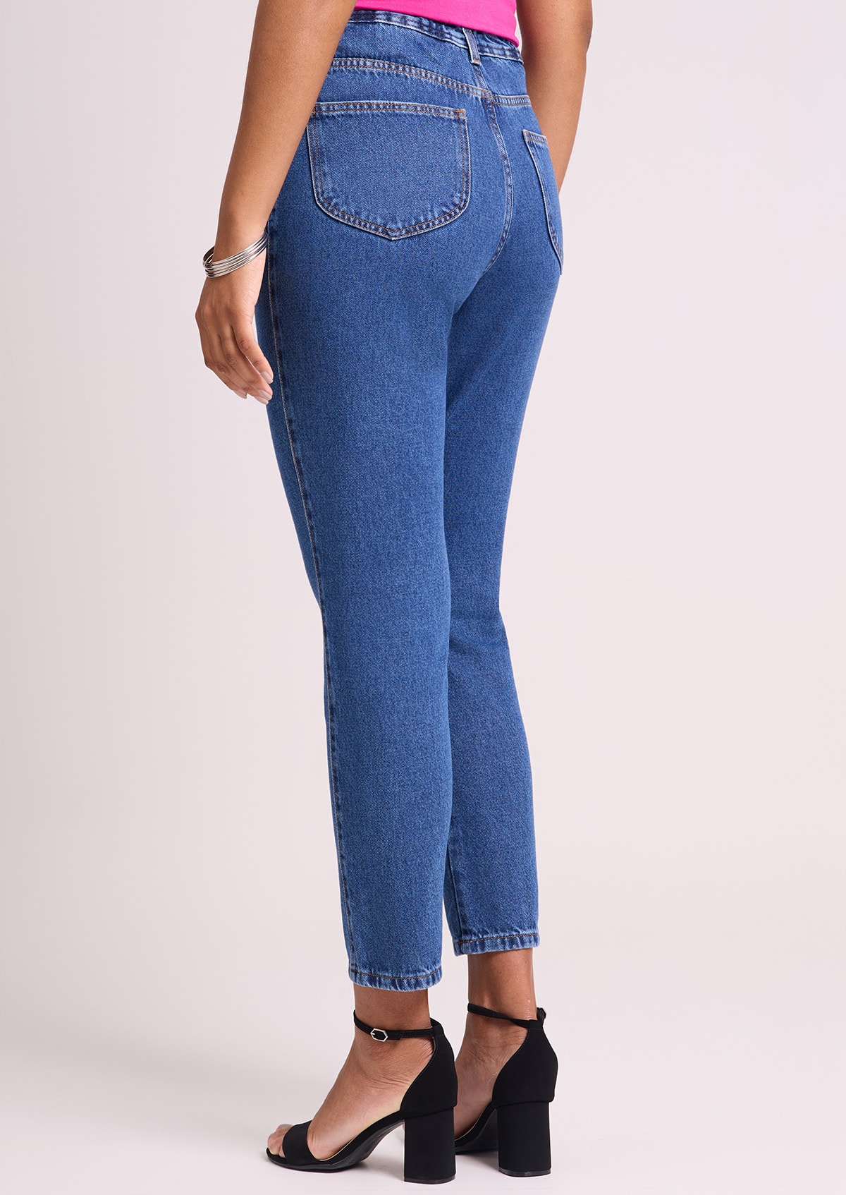 image_c43c7839-bb4c-4a6f-a936-c8f36bf5efa9