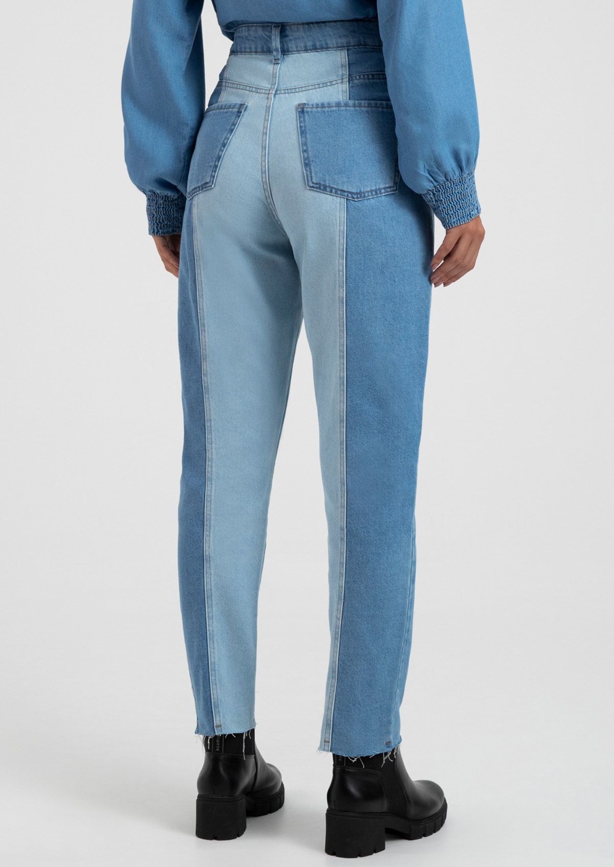 image_3ba9b568-8de5-4c12-8c0f-4d95d87c4ce1