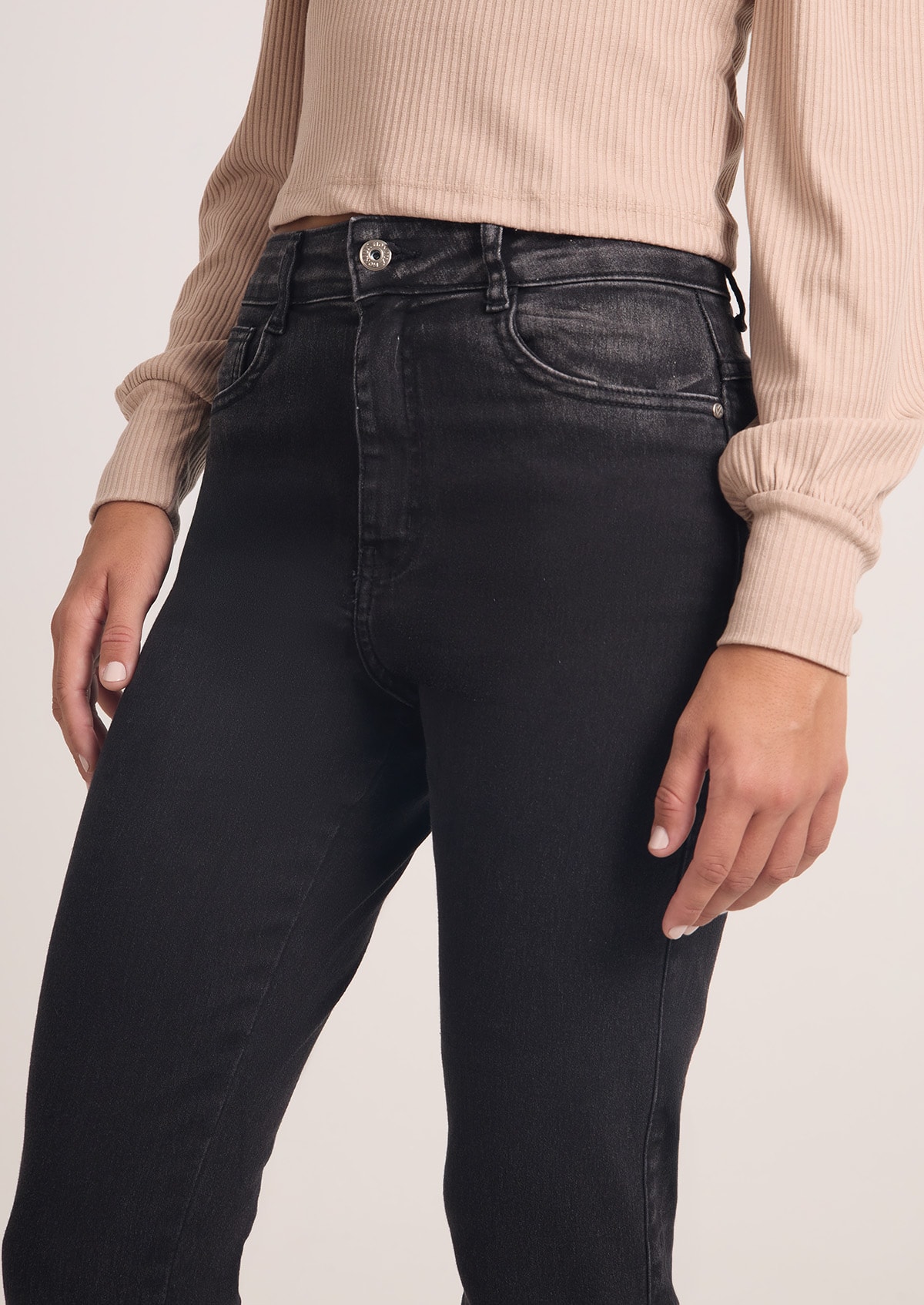 image_69ee564a-6a8e-460e-8a54-f1be12e4b1d7