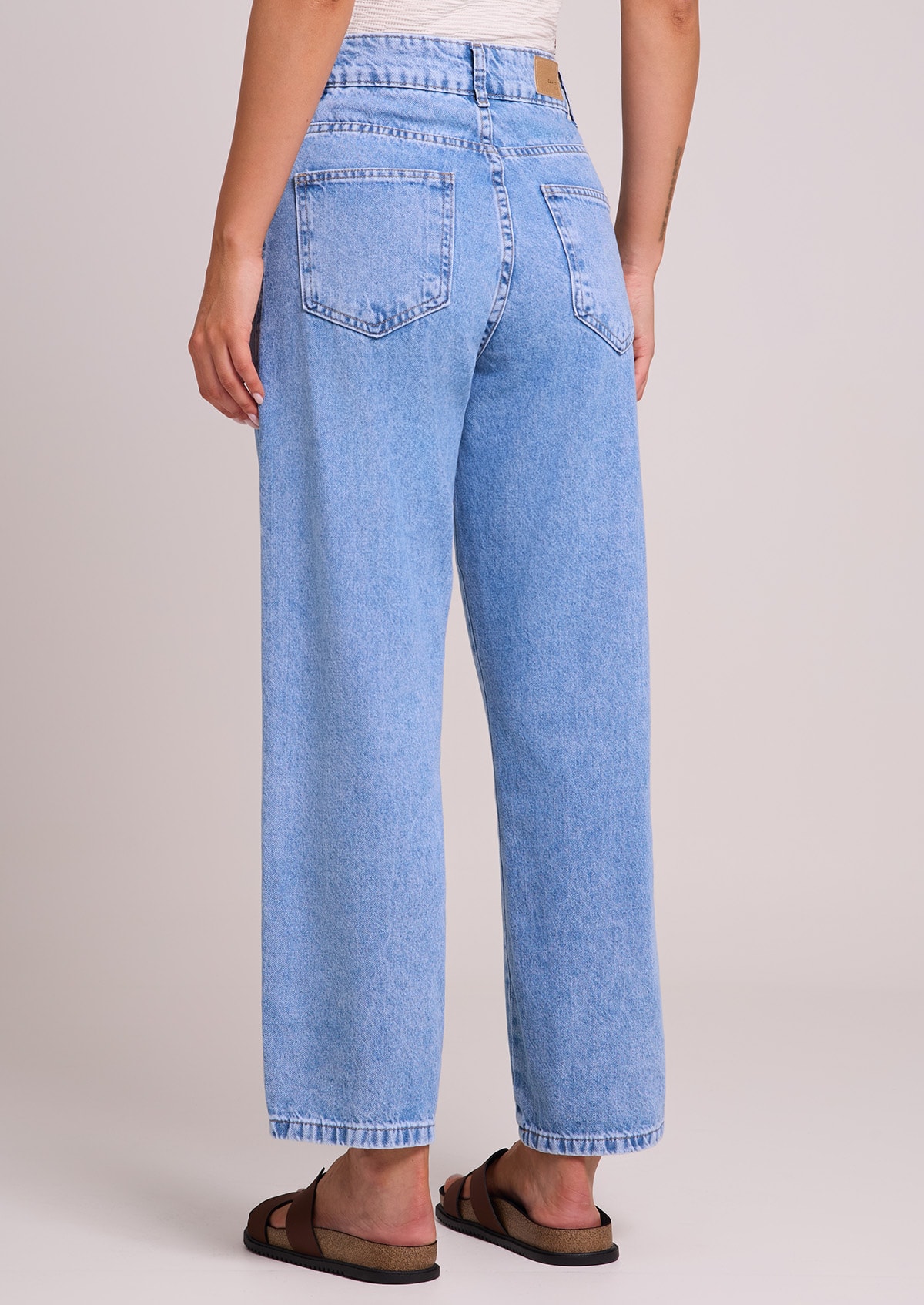 image_33fbfec6-bfc7-4e48-919c-480e2c1e2a17