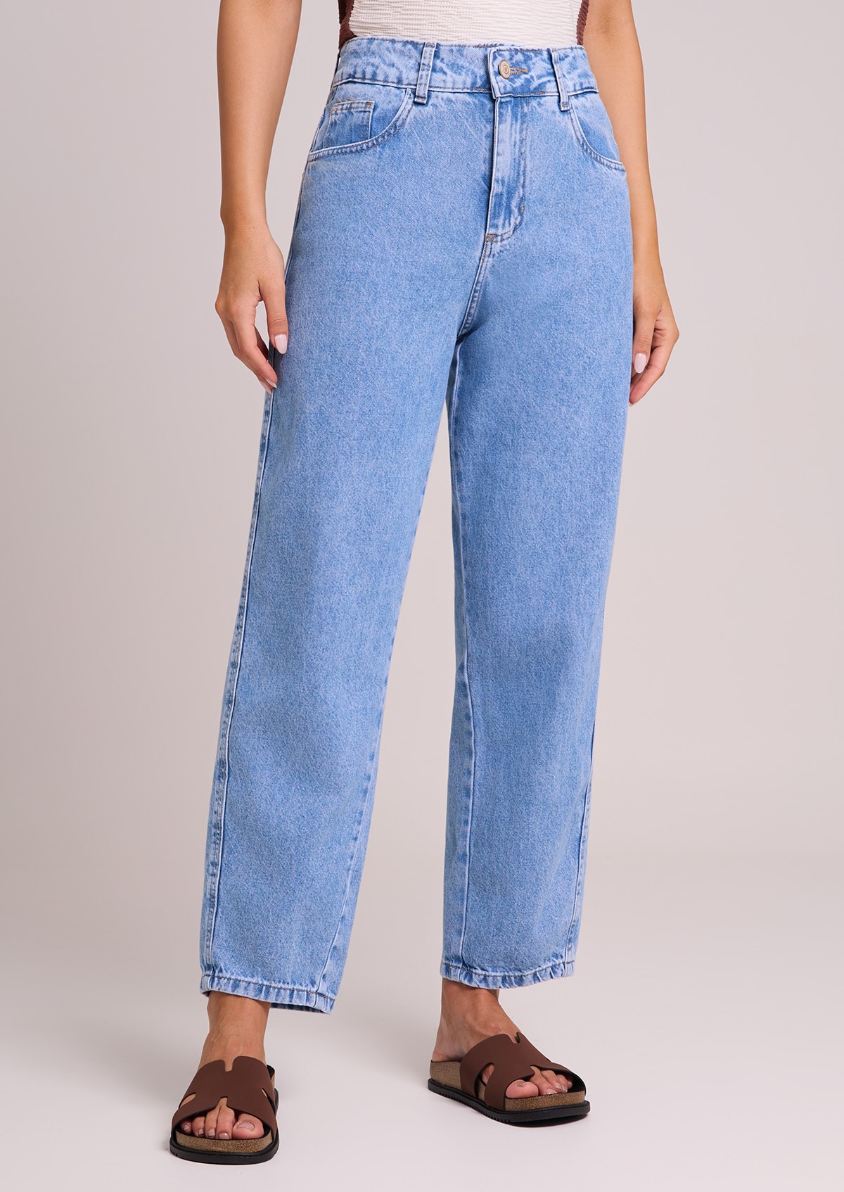 Calça Mom Cropped Jeans Sawary - Monjuá