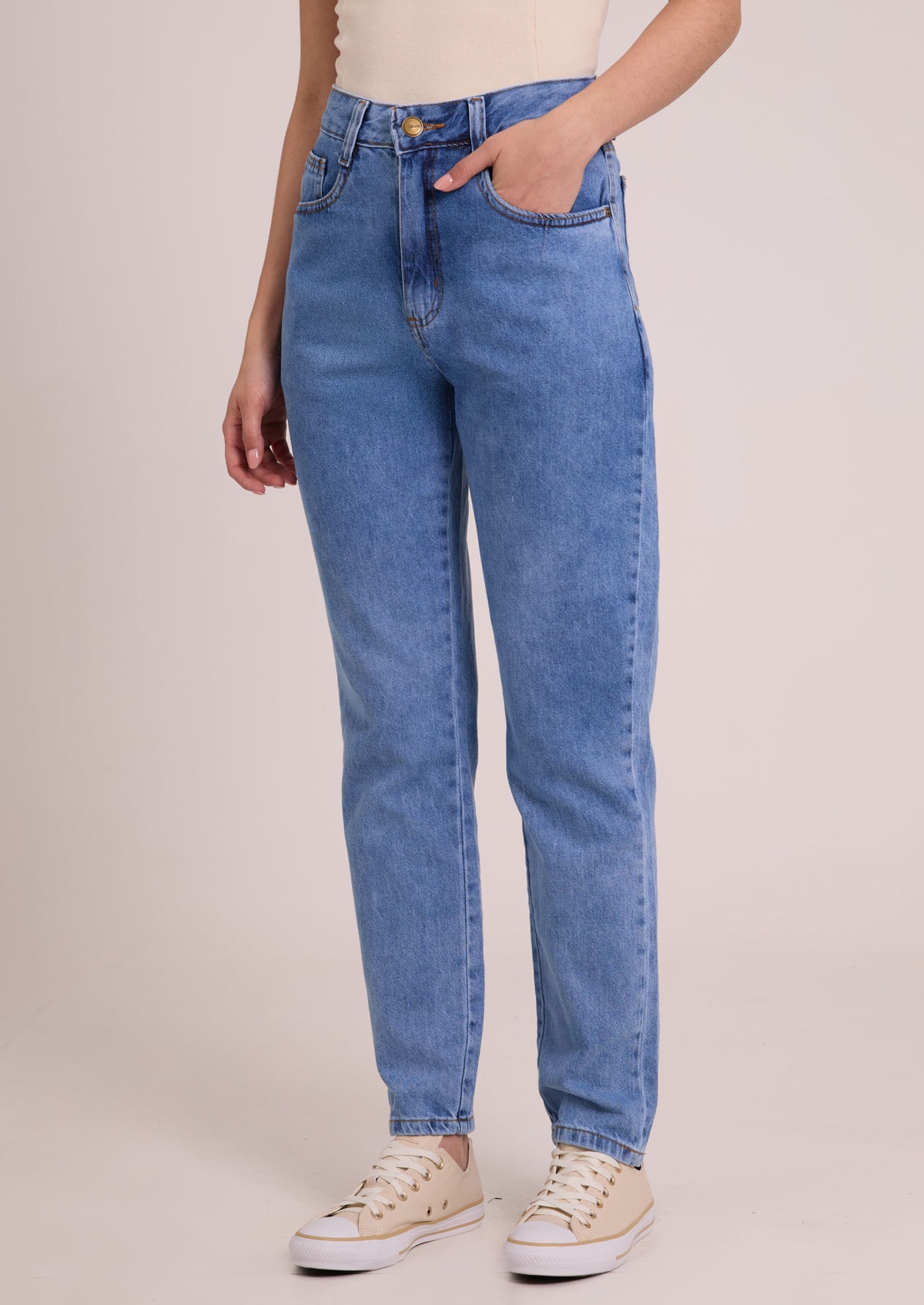 image_f2c405ff-b3d4-4242-a1a2-e8b0cd725fab