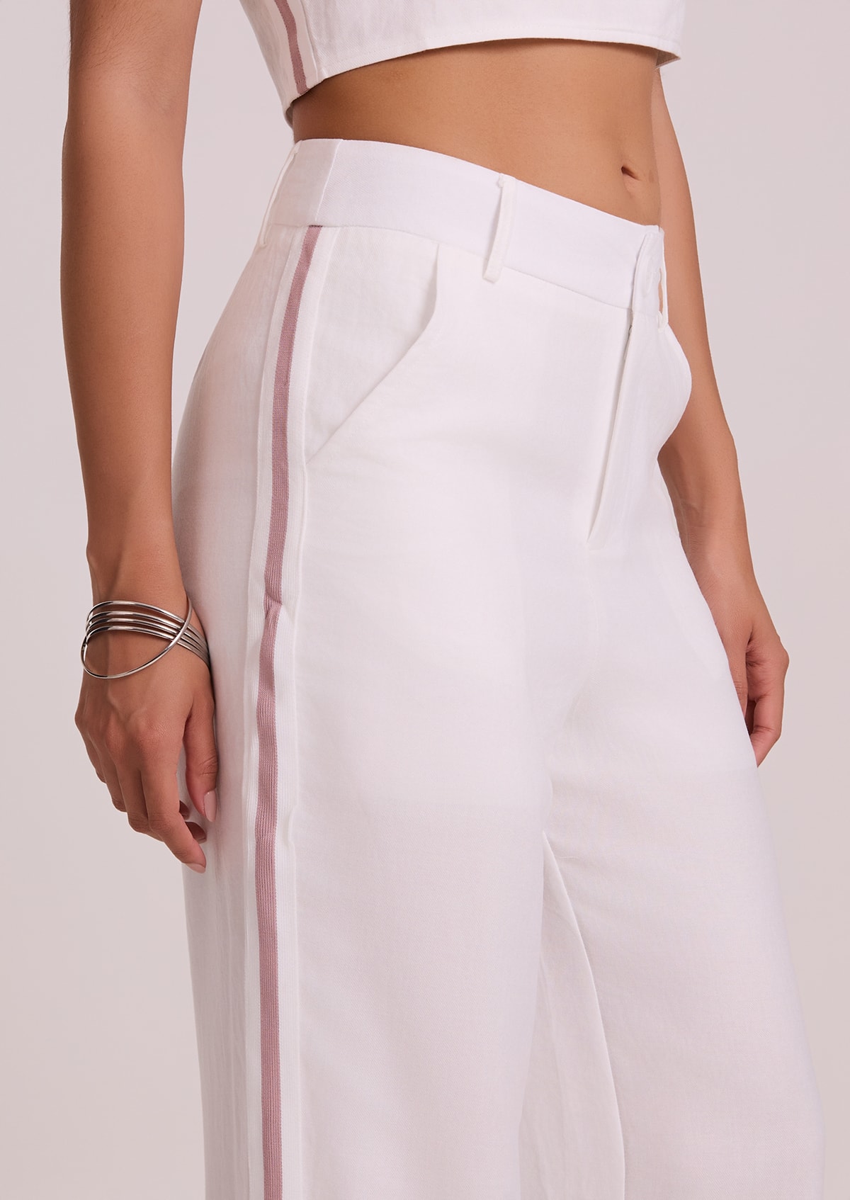 image_eb9a6f4d-19bd-4be3-8680-40ca1f35fc0e