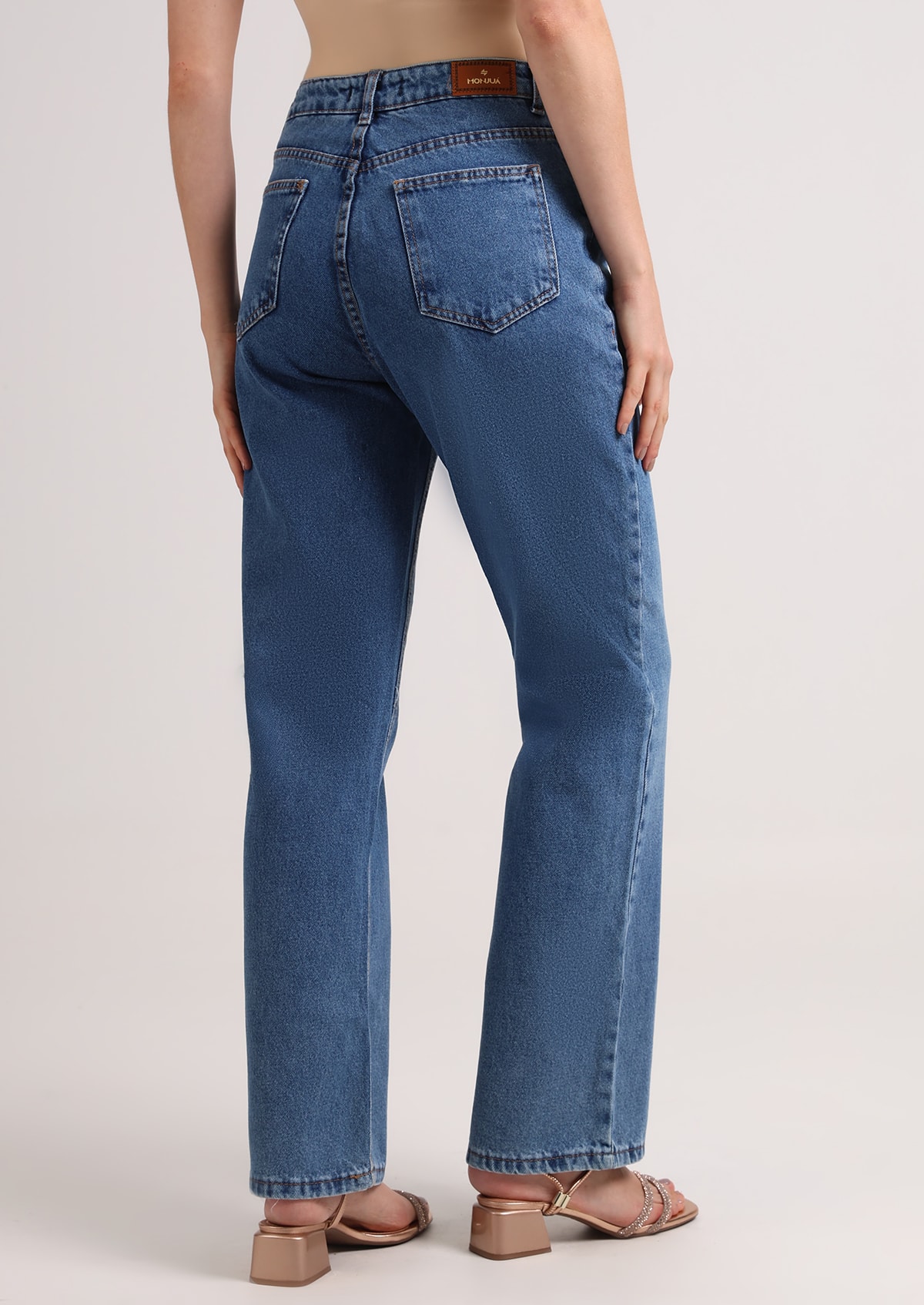 image_7a4249a9-6eaa-479e-bda0-d3c46b66459c