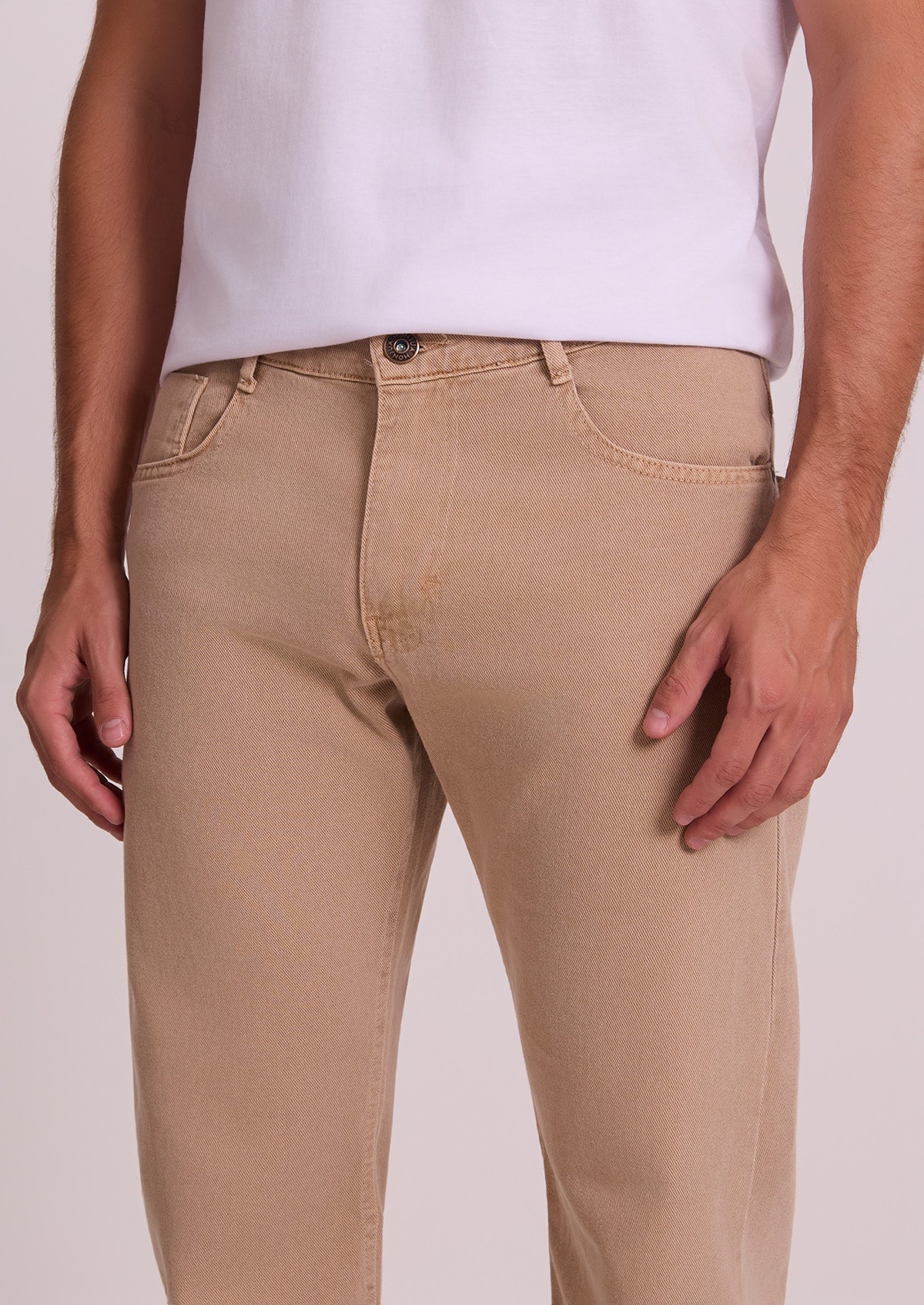 image_b98c46c1-7952-47c8-8b68-6223c1e3953e