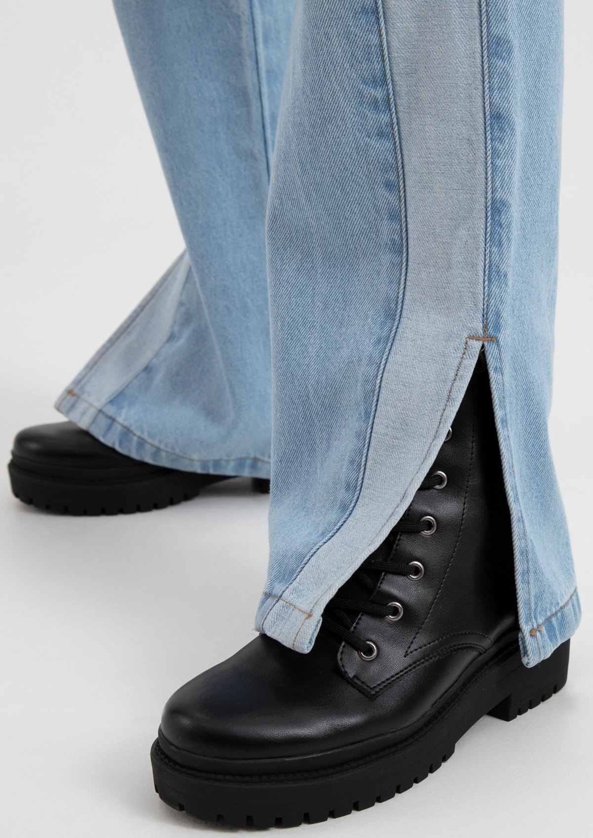 image_d7f2db6e-37f1-485d-9db9-8ab590cae512