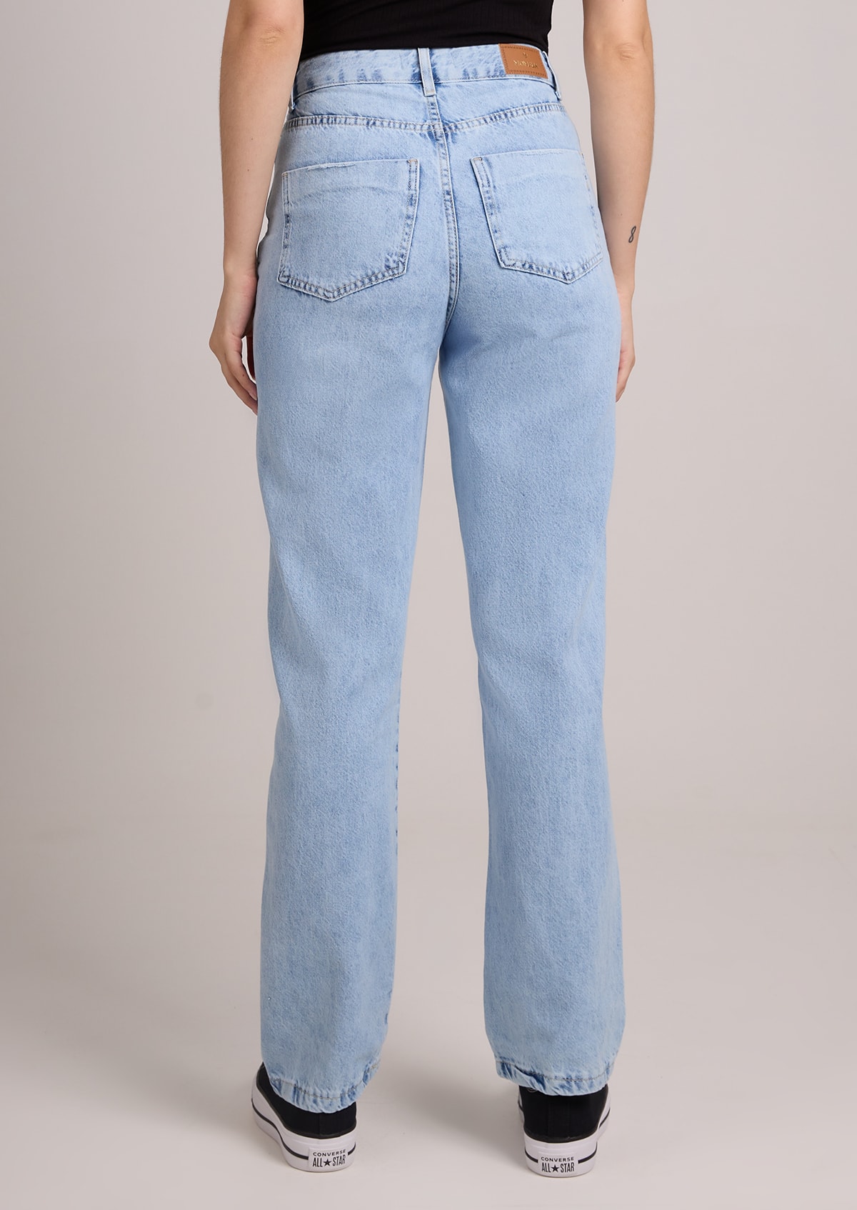 image_2b98c102-538f-4f87-9091-d5c3d5c26340